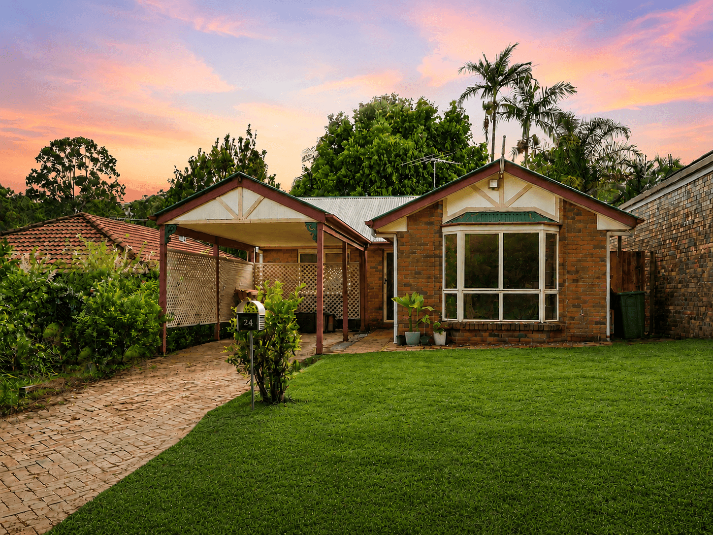 24 Amara Crescent, Forest Lake — photo 1 of 6
