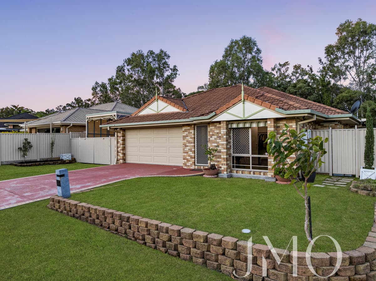 13 Carallia Court, Ormeau — photo 1 of 5