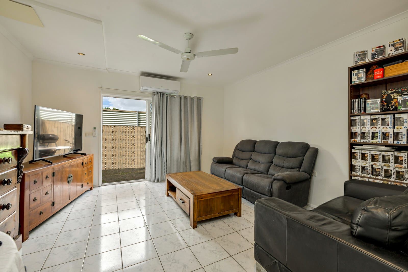 8/462 McCoombe Street, Mooroobool — photo 1 of 5