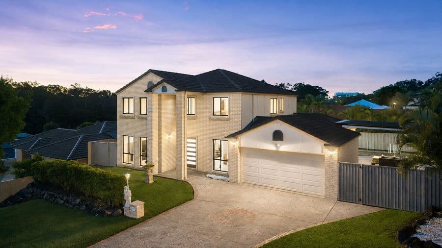 35 Lillywood Circuit, Molendinar — photo 1 of 5