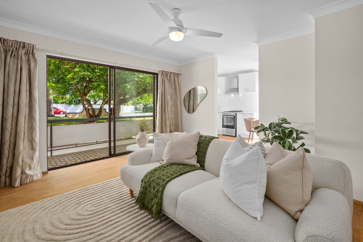 1/25 Rose Lane, Gordon Park — photo 1 of 5