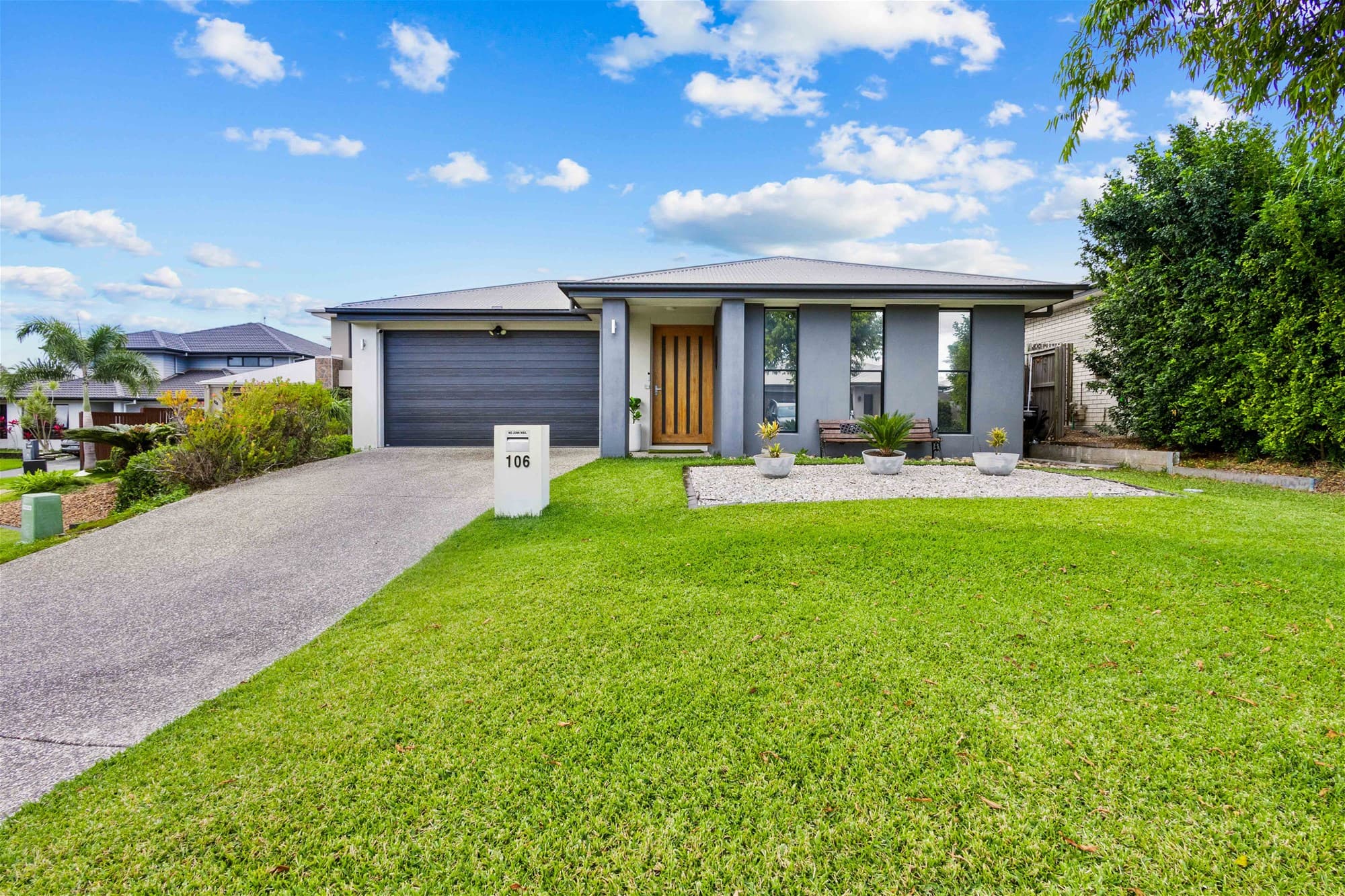 106 Ningaloo Drive, Pimpama — photo 1 of 5