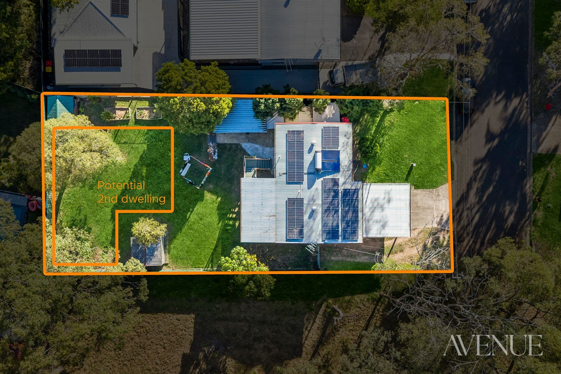 19 Dornock Drive, Boronia Heights — photo 1 of 5