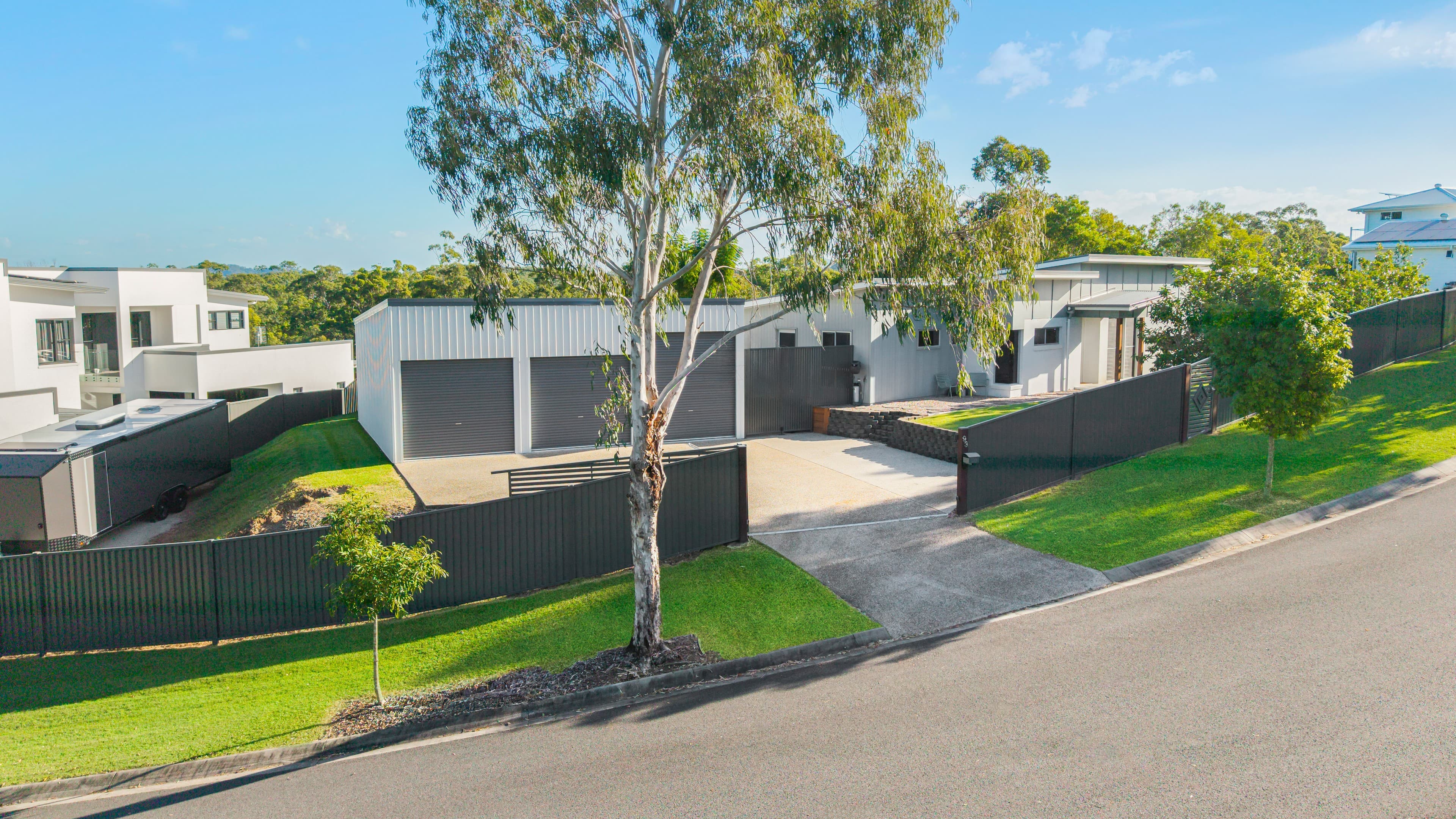 93 Palmview Forest Drive, Palmview — photo 1 of 5