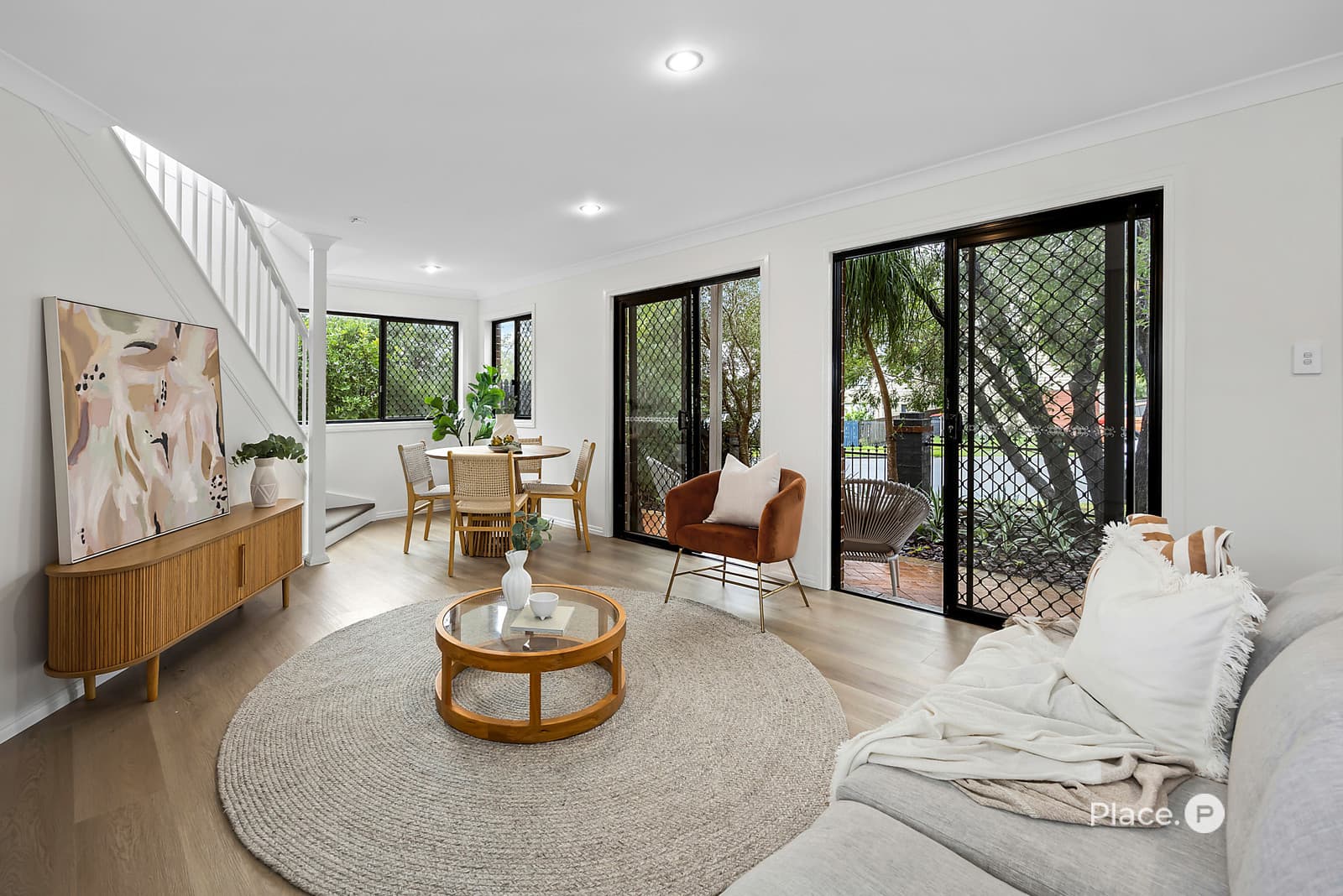 5/12 Newton Street, Coorparoo — photo 1 of 5