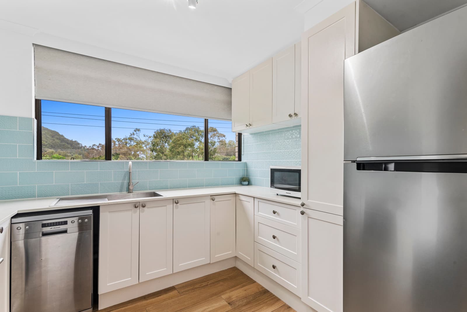 8/1 Coolangatta Road, Coolangatta — photo 1 of 5