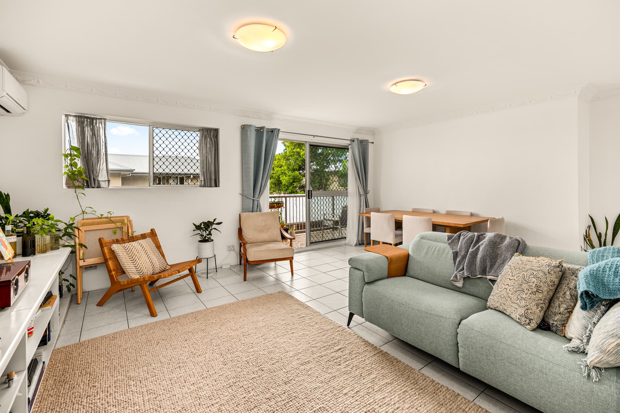 2/34 Kingsmill Street, Chermside — photo 1 of 5