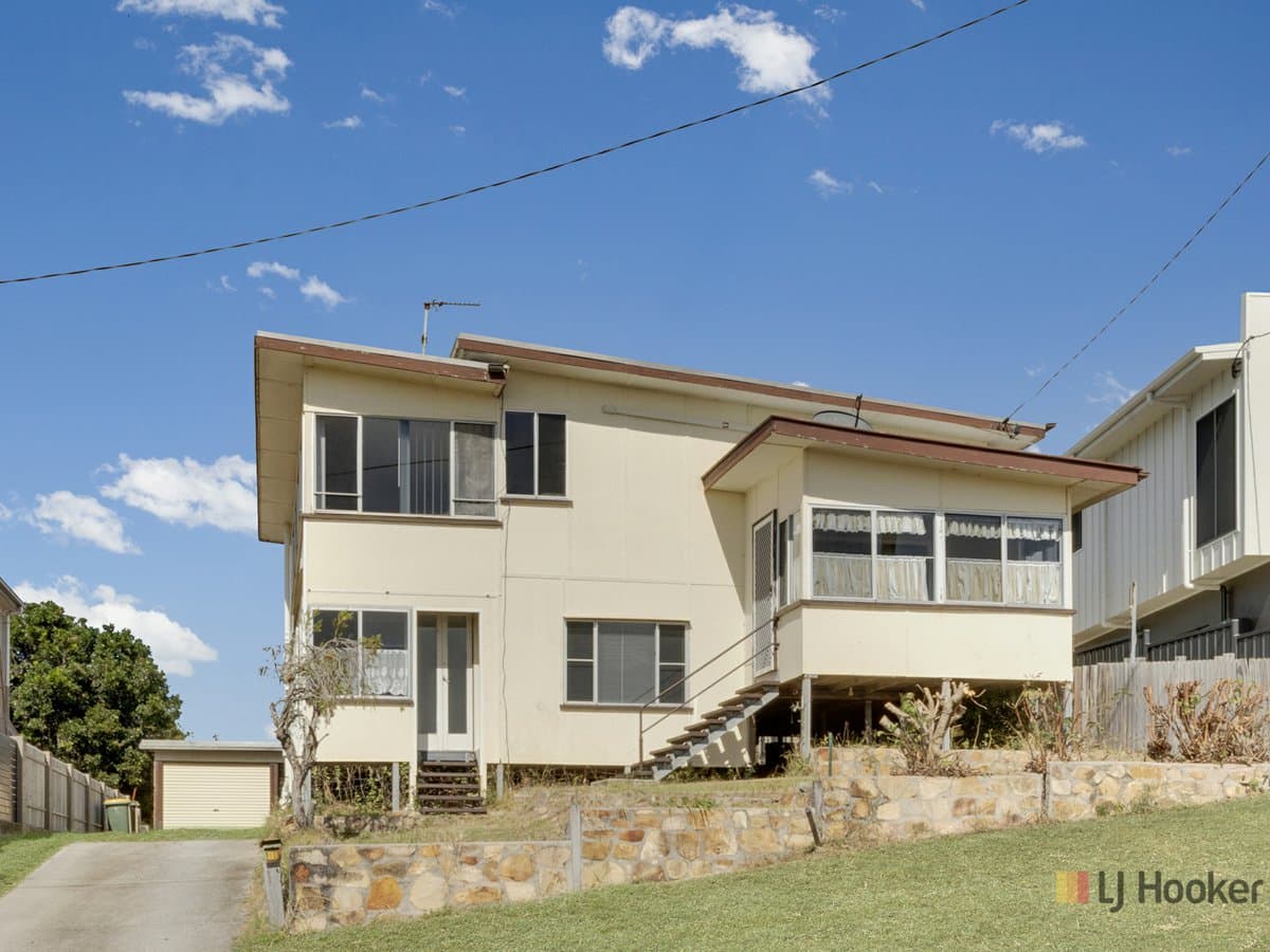 10 Coral Street, Tannum Sands — photo 1 of 5