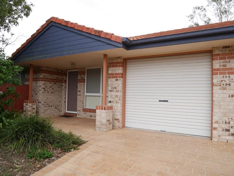 2/12 Edmondson Street, Corinda — photo 1 of 5