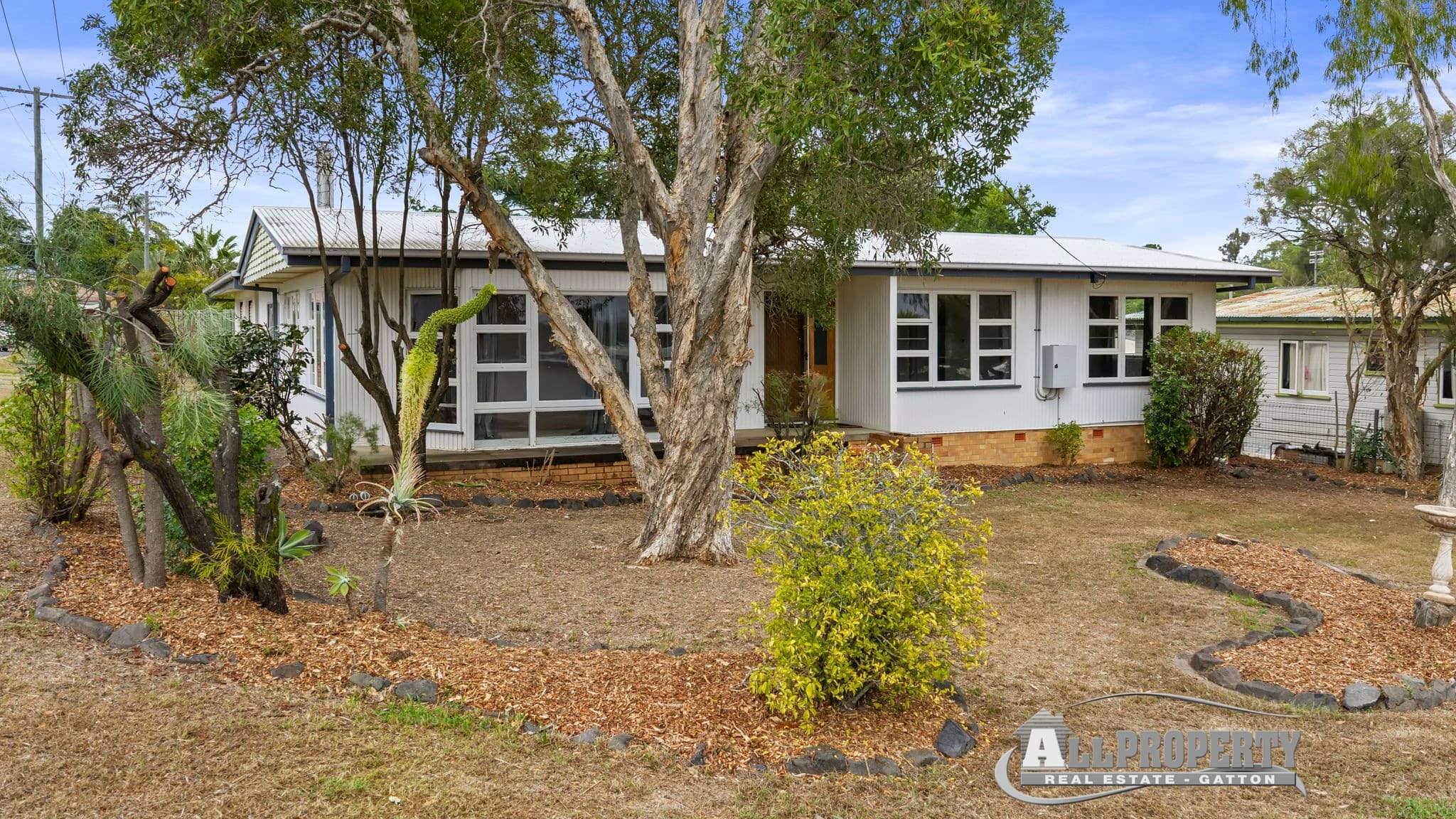22 Yates Street, Gatton — photo 1 of 5