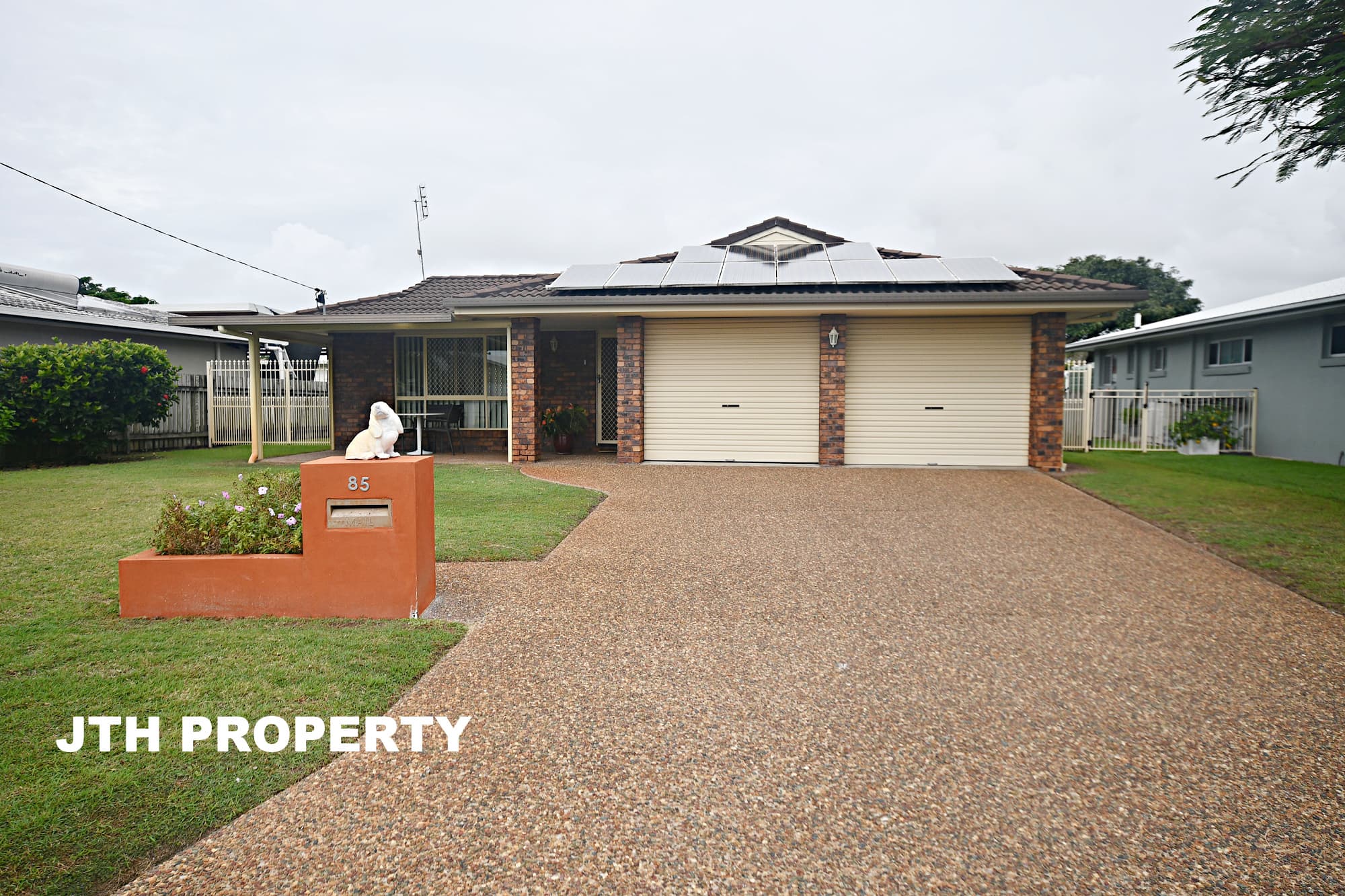 85 Cunningham Street, Urangan — photo 1 of 5