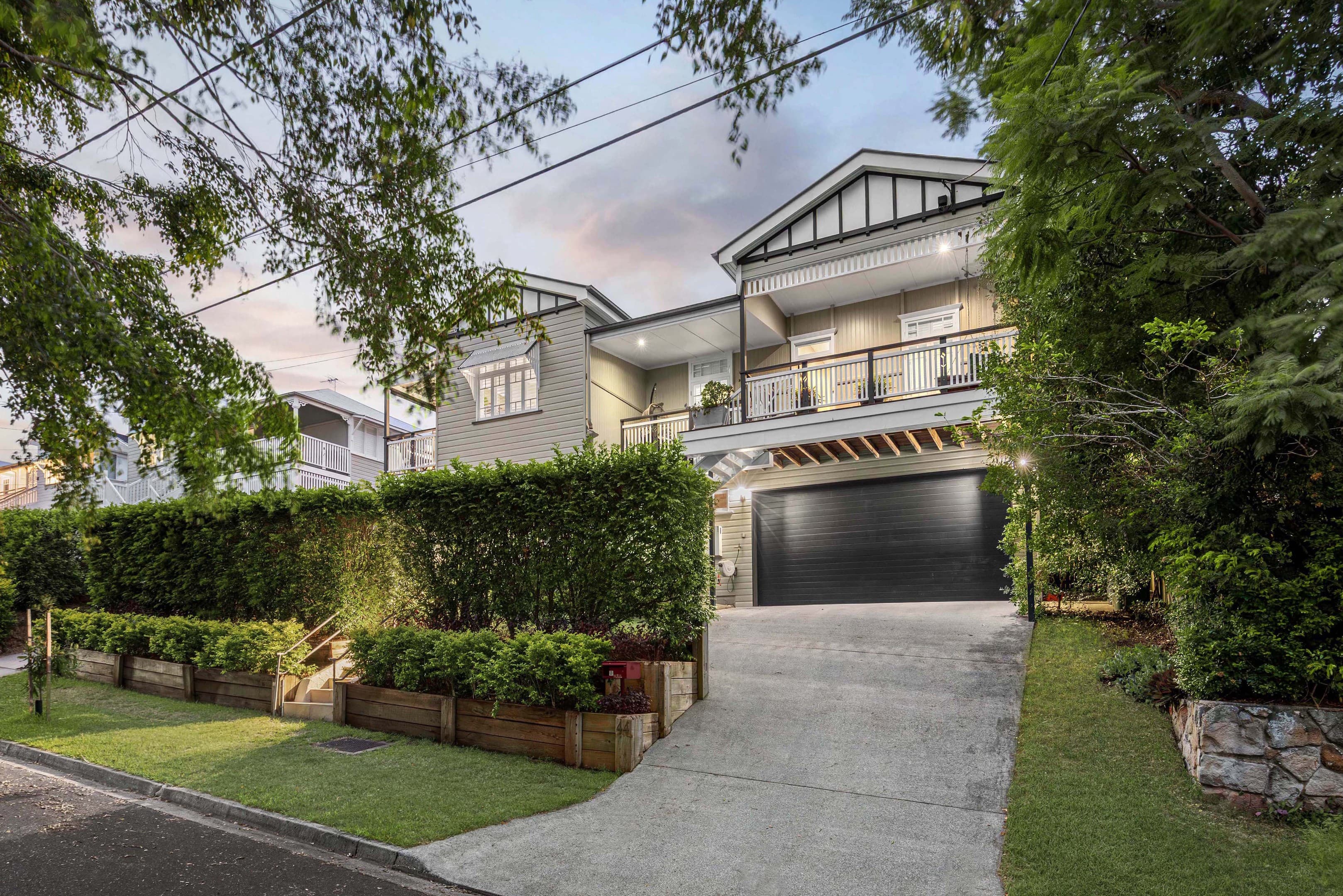 44 Tennyson Street, Norman Park — photo 1 of 5