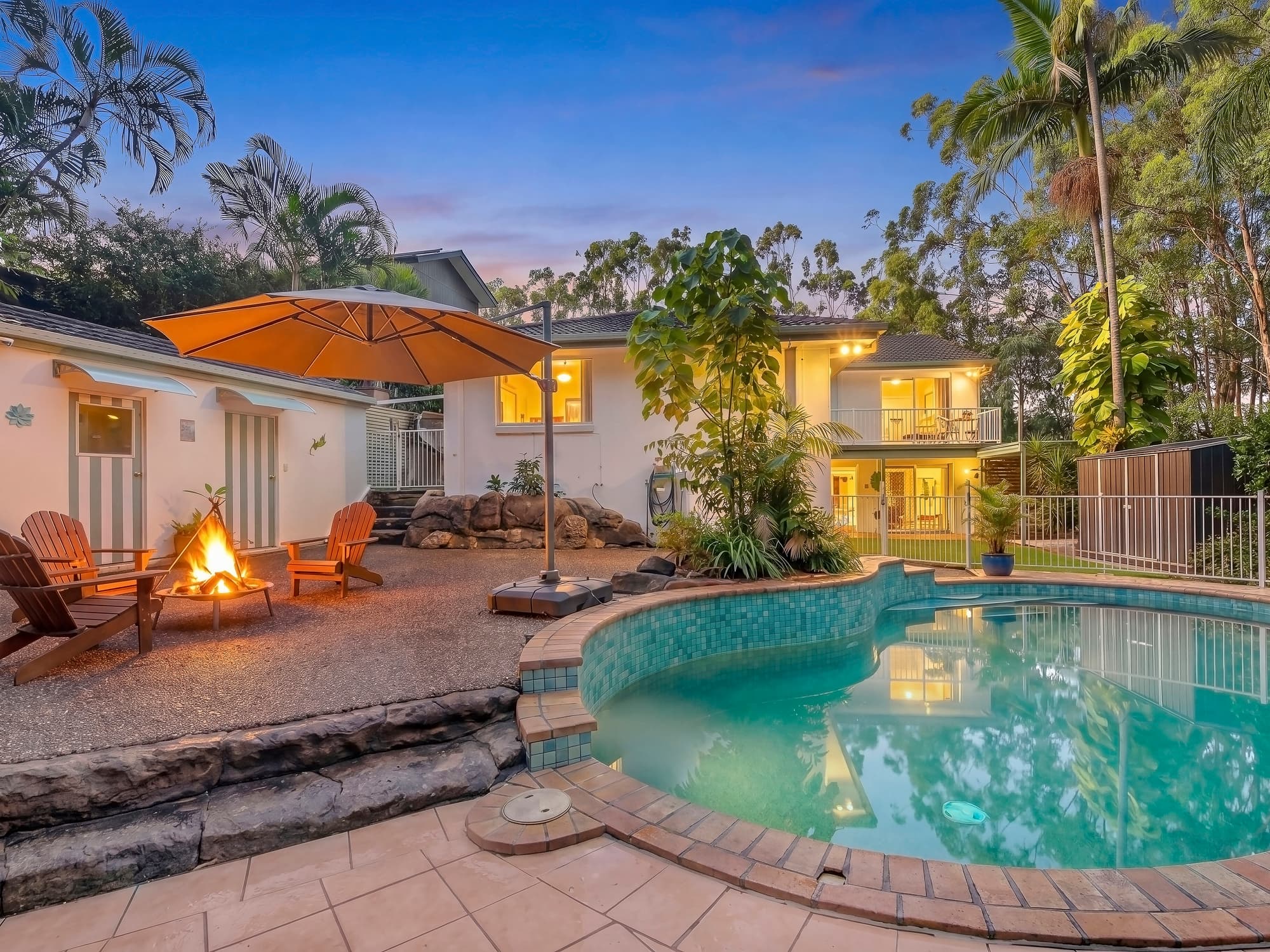 5 Yatama Place, Currumbin Waters — photo 1 of 5