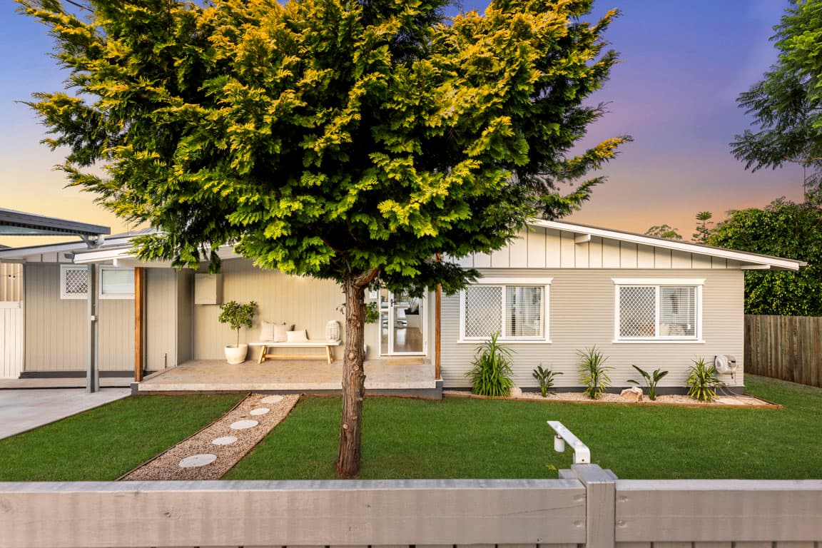 2 Skehan Street, Centenary Heights — photo 1 of 5