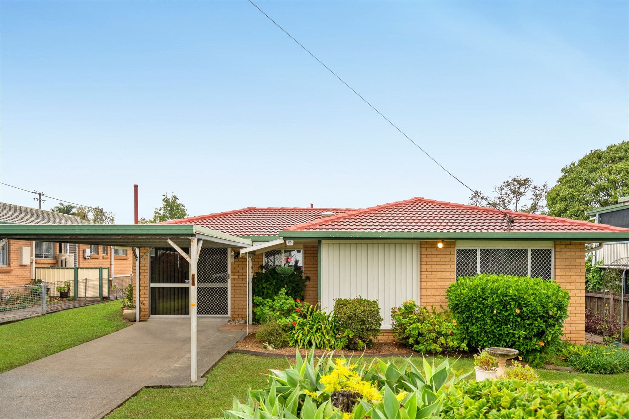 7 Anne Street, Alexandra Hills — photo 1 of 15