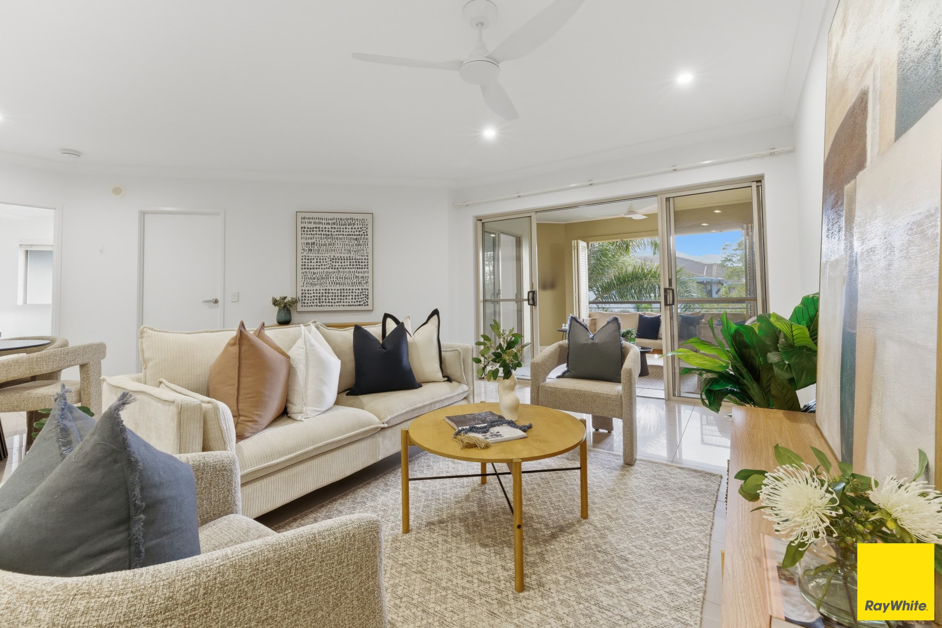 767/12-21 Gregory Street, Westcourt — photo 1 of 5
