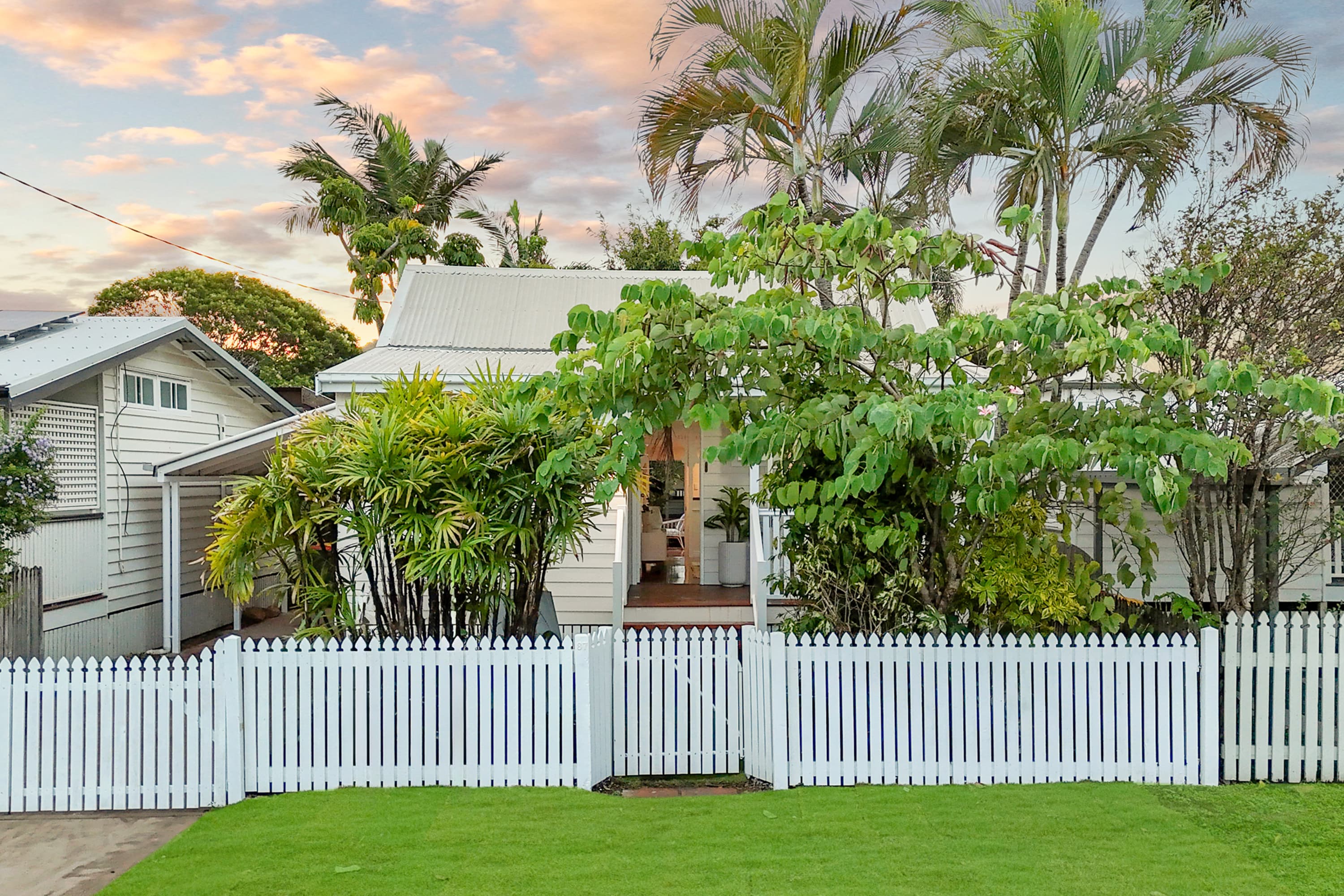 87 Tully Street, South Townsville — photo 1 of 16