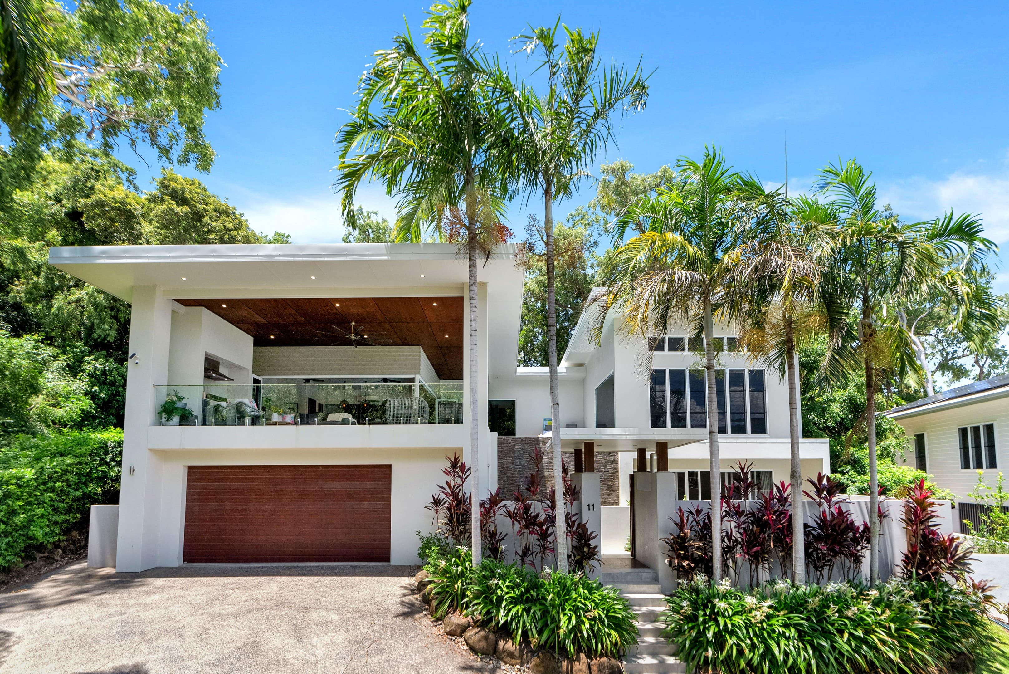 11 Canopy Way, Palm Cove — photo 1 of 5