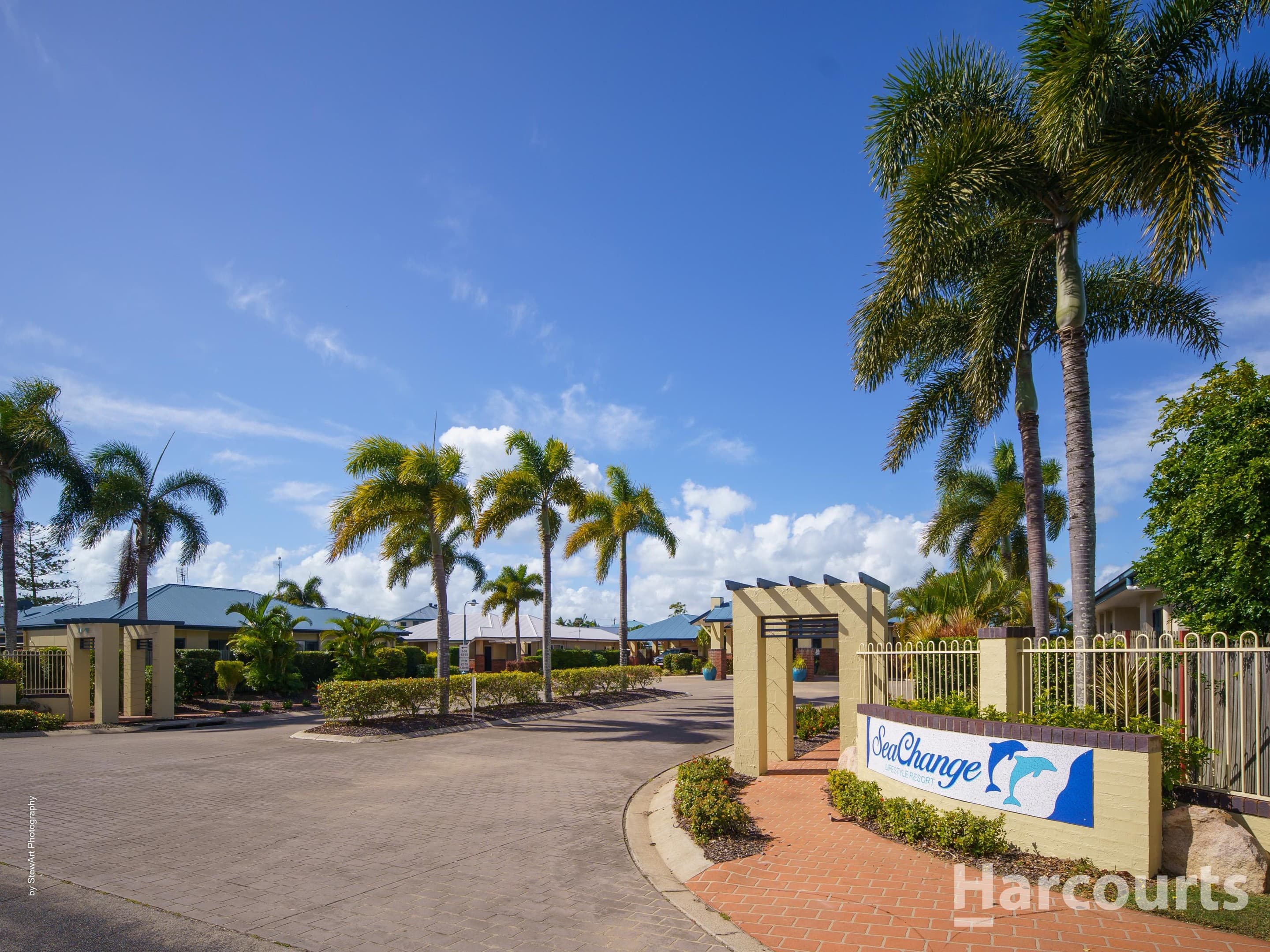 12/34-56 Elizabeth Street, Urangan — photo 1 of 5