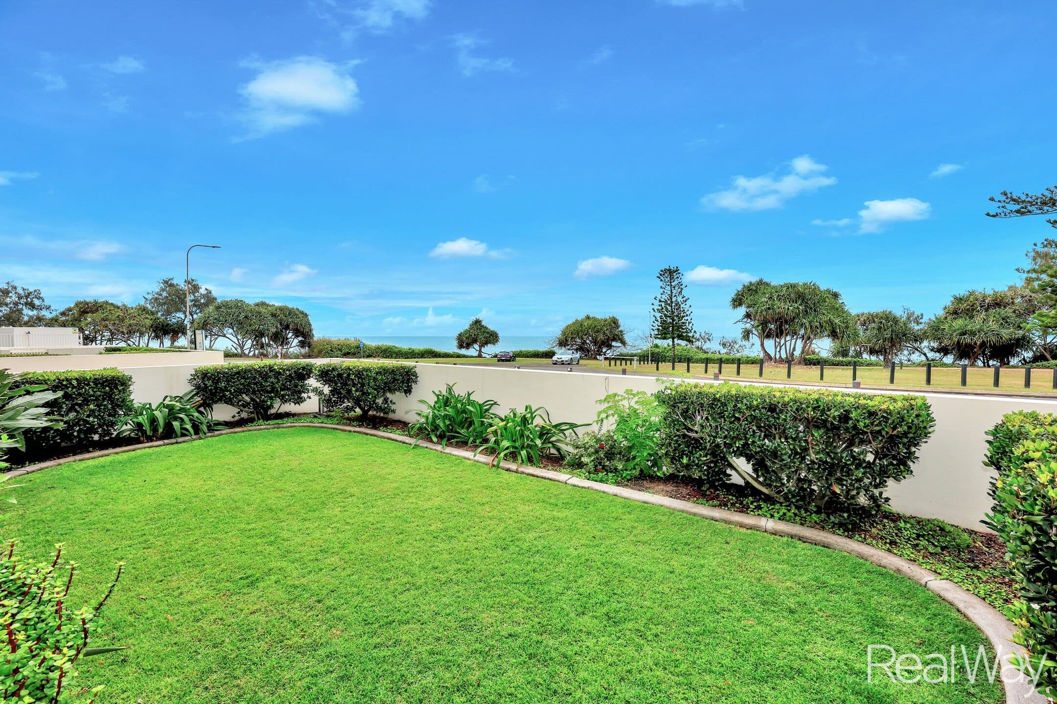 1/13 Esplanade, Bargara — photo 1 of 5