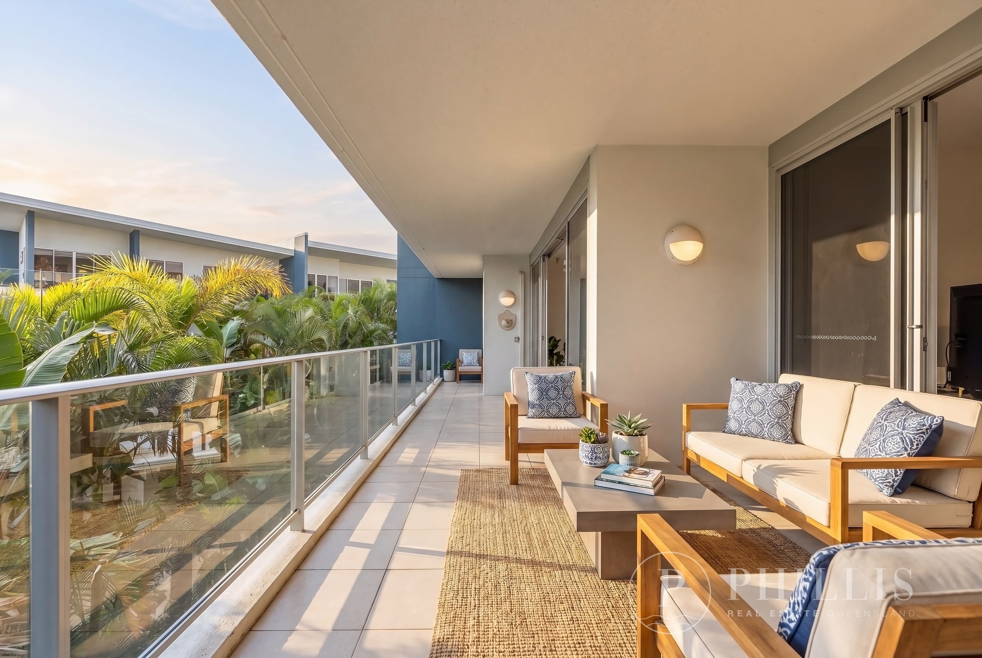 1312/2 Activa Way, Hope Island — photo 1 of 5
