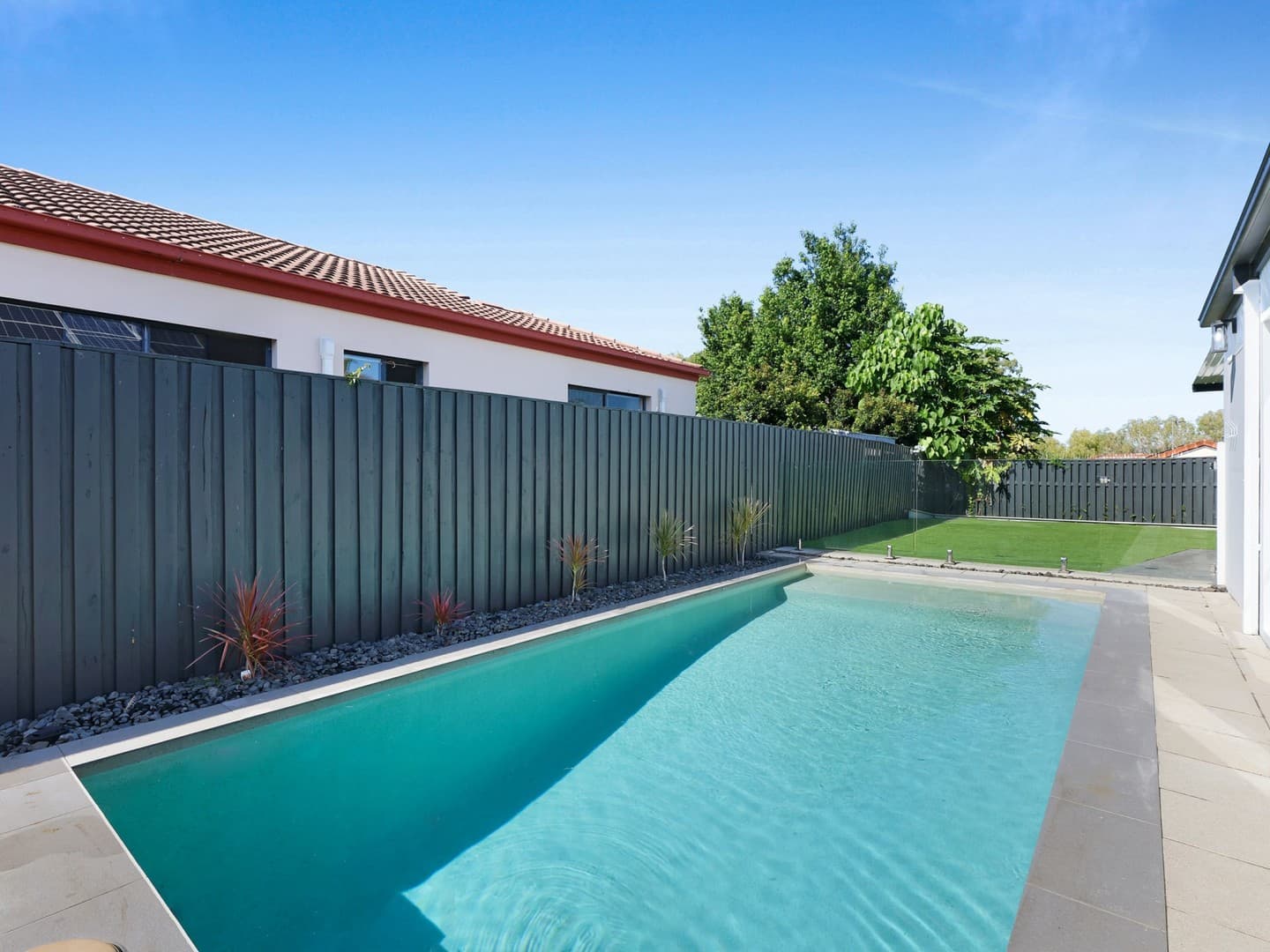 72 Nardoo Street, Robina — photo 1 of 5