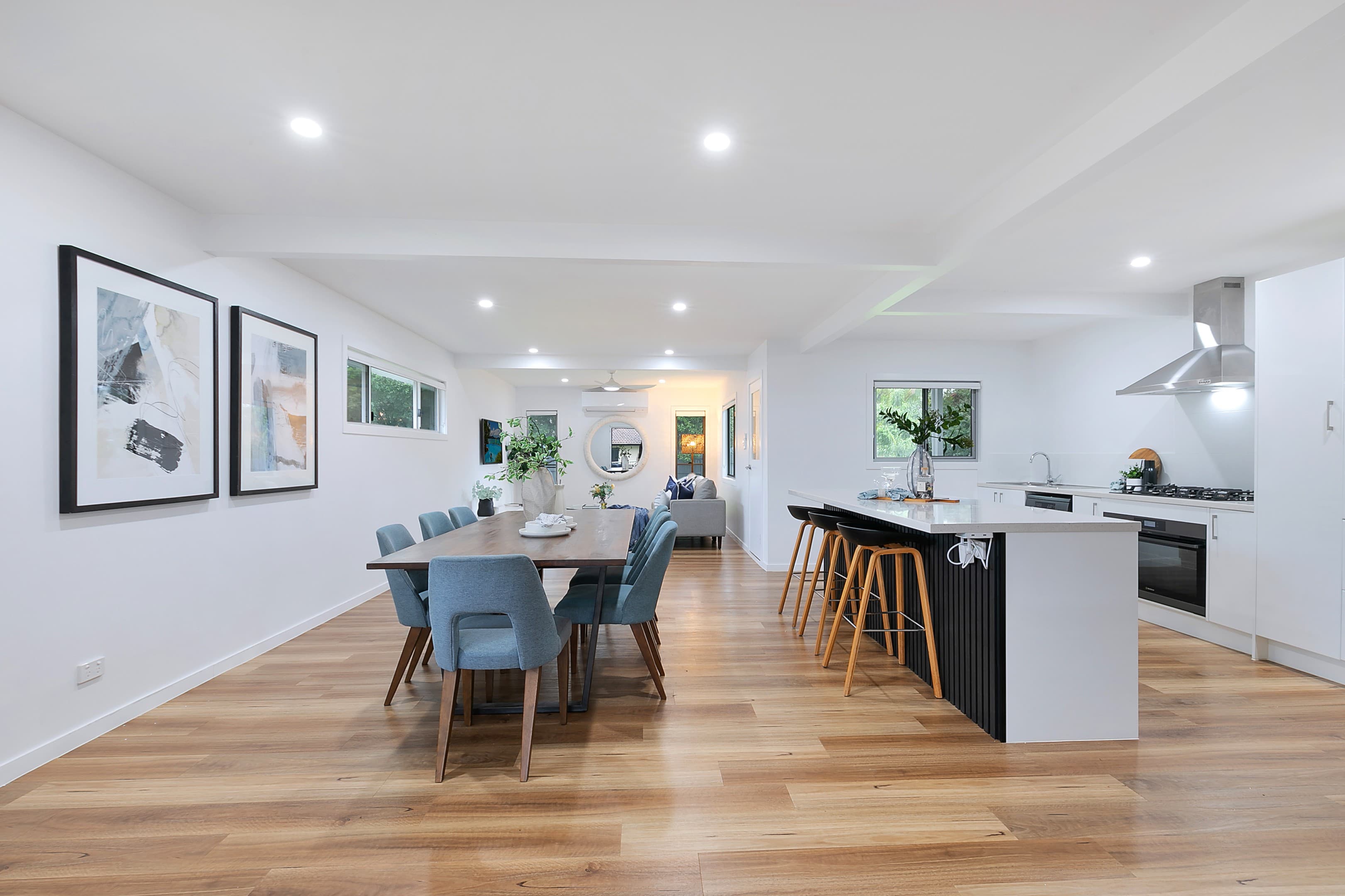 16 Bradnor Street, Carina — photo 1 of 5