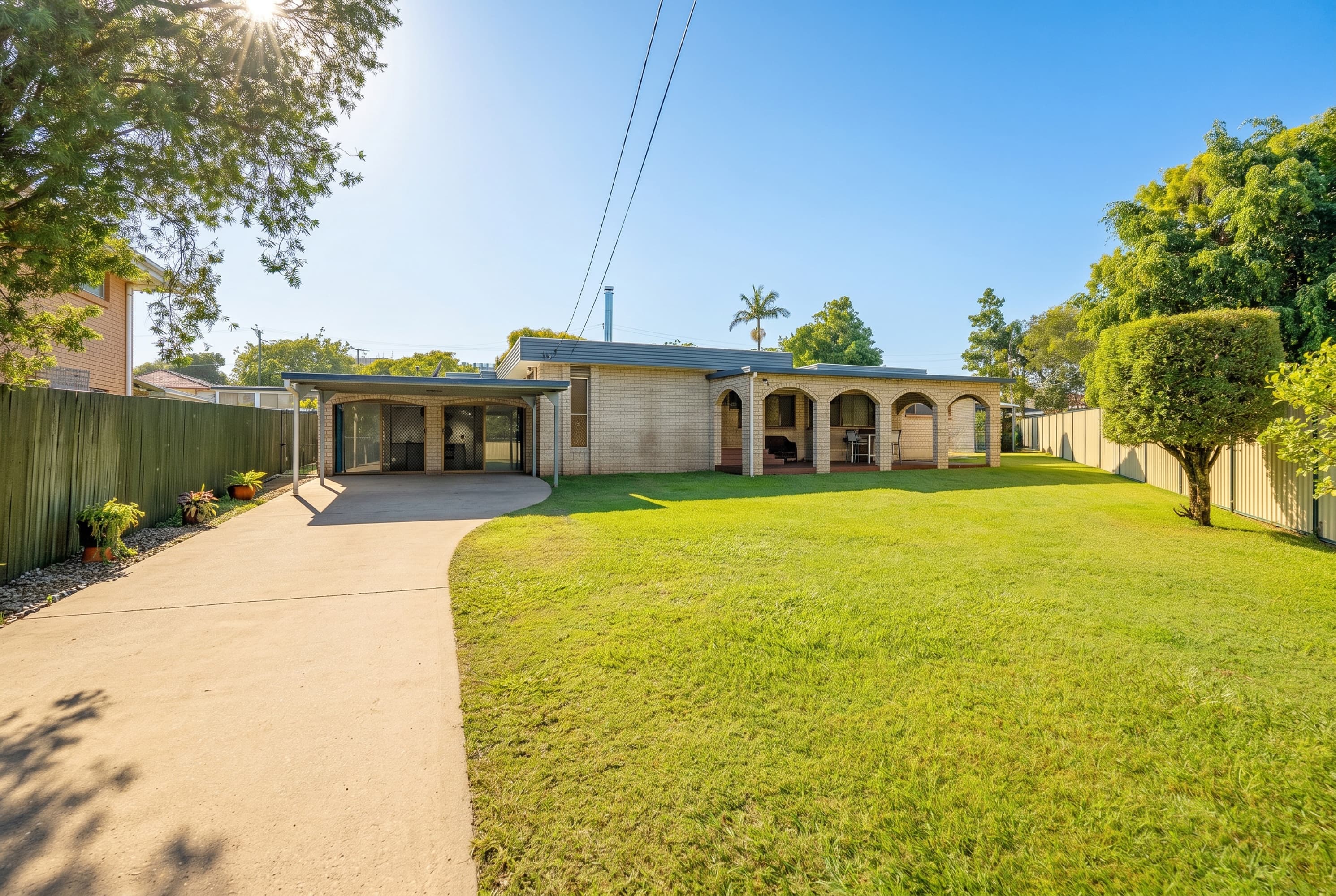 9 Cinnamon Court, Redcliffe — photo 1 of 5