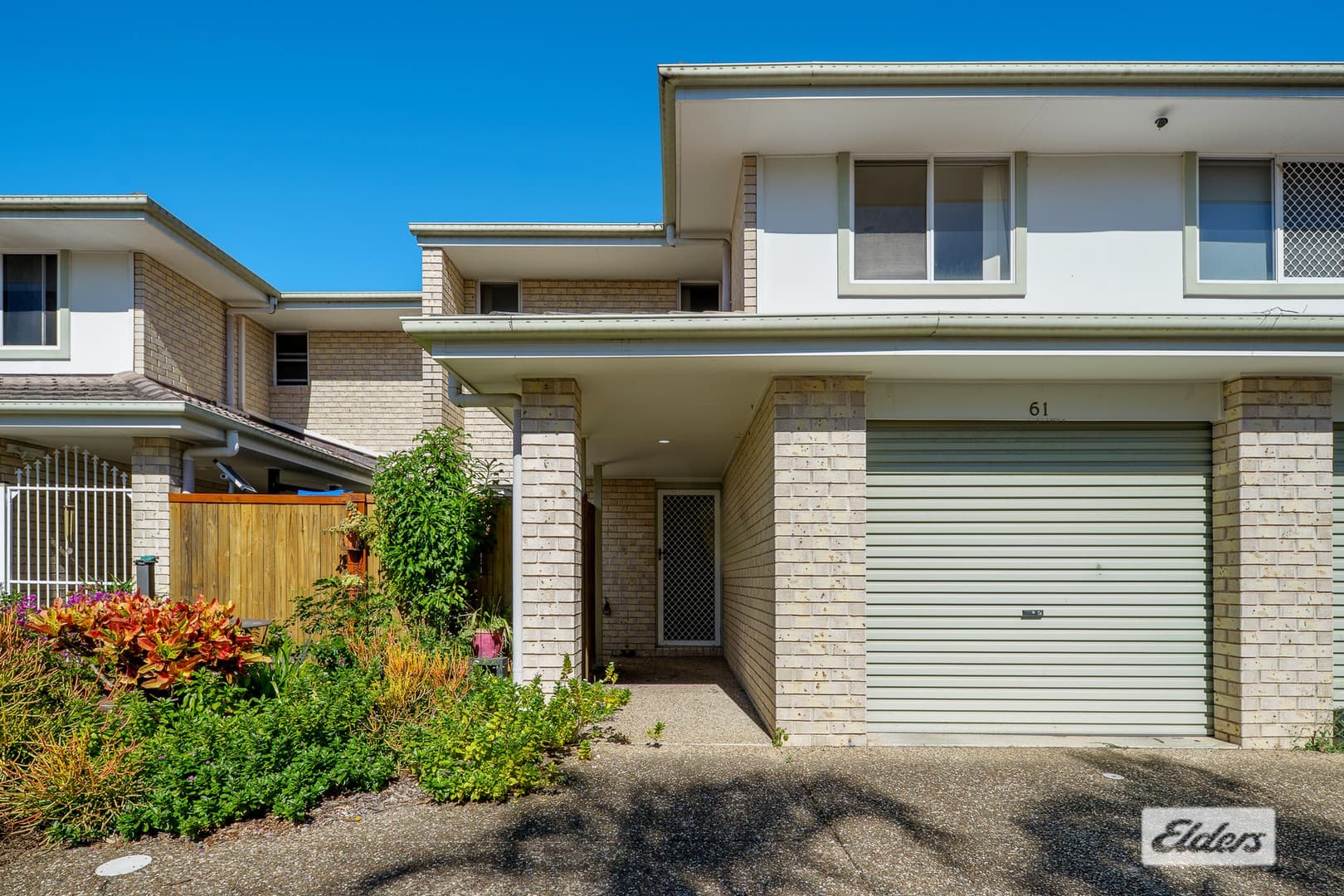 61/8 Peninsula Avenue, Cornubia — photo 1 of 5