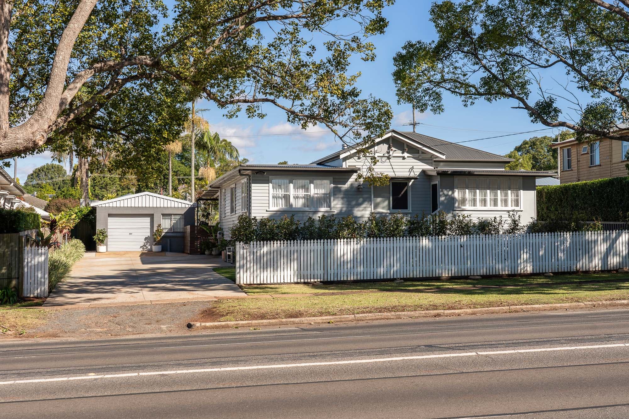 106 James Street, South Toowoomba — photo 1 of 5
