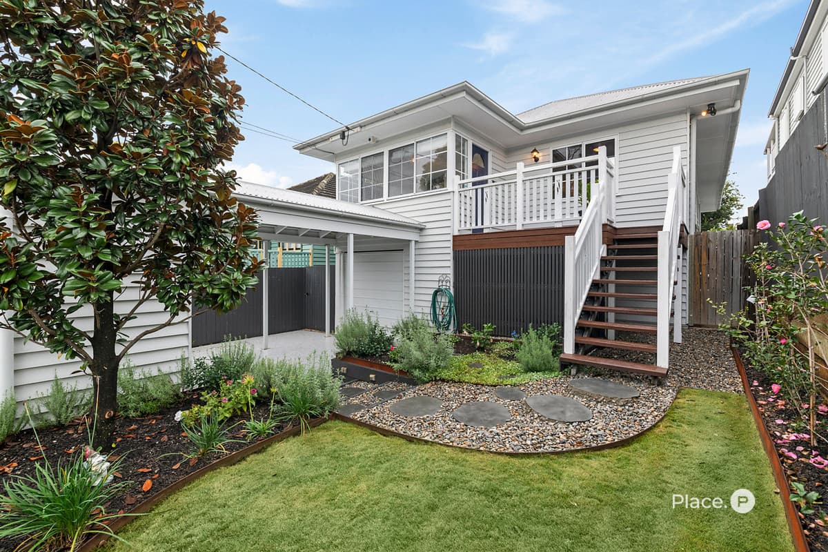 12 Windemere Avenue, Morningside — photo 1 of 5