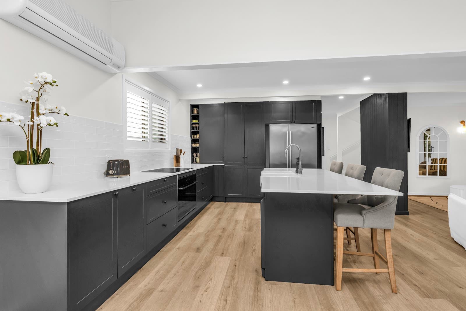 30 Rainbow Drive, Mudgeeraba — photo 1 of 5