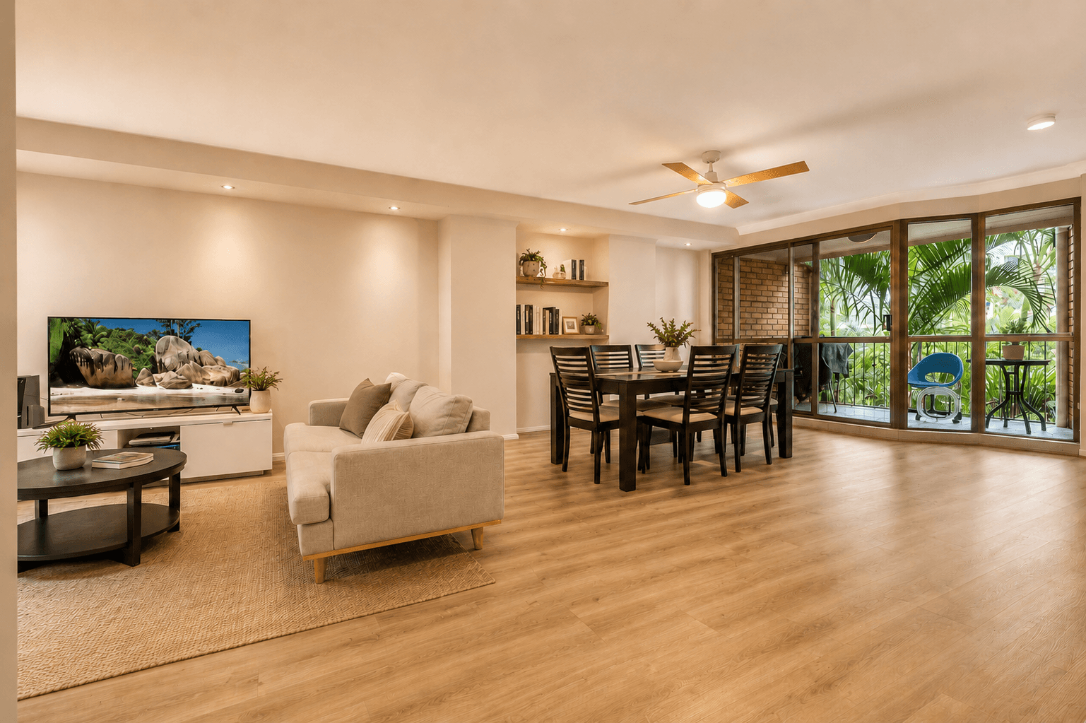 14/41-45 Lambert Street, Kangaroo Point — photo 1 of 5