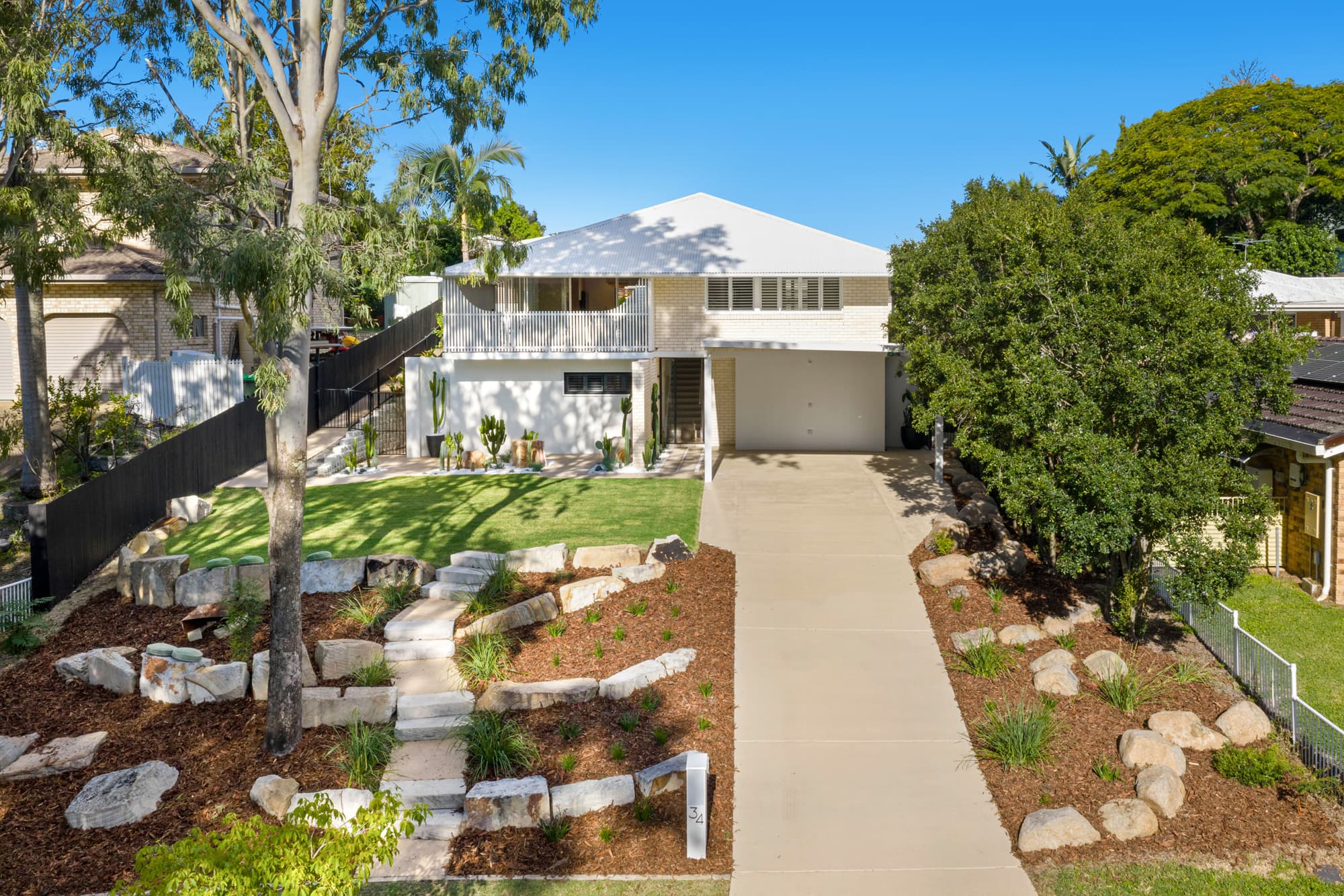 34 Balmerino Drive, Carina — photo 1 of 19