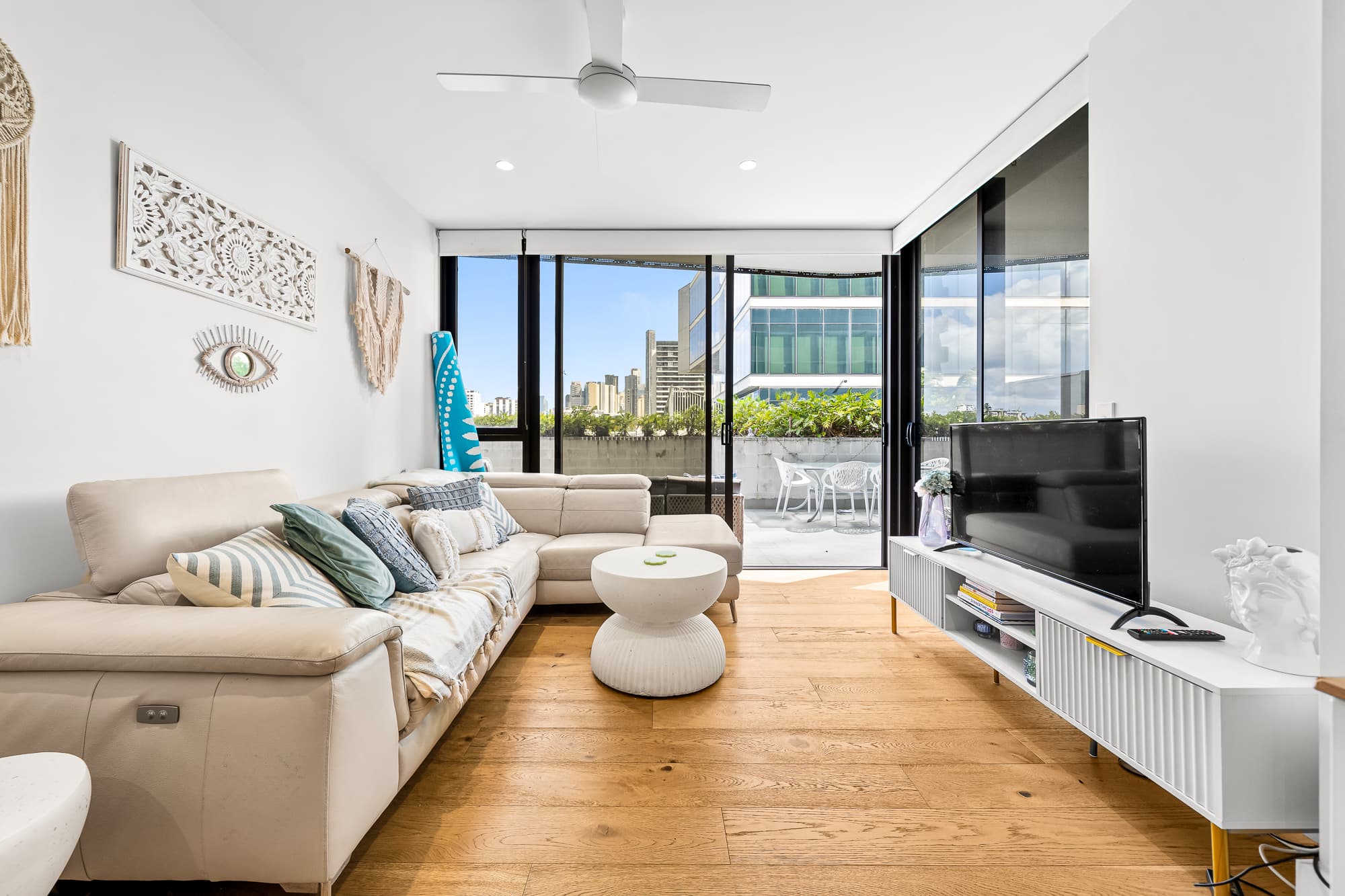 506/14 Ella Street, Newstead — photo 1 of 5