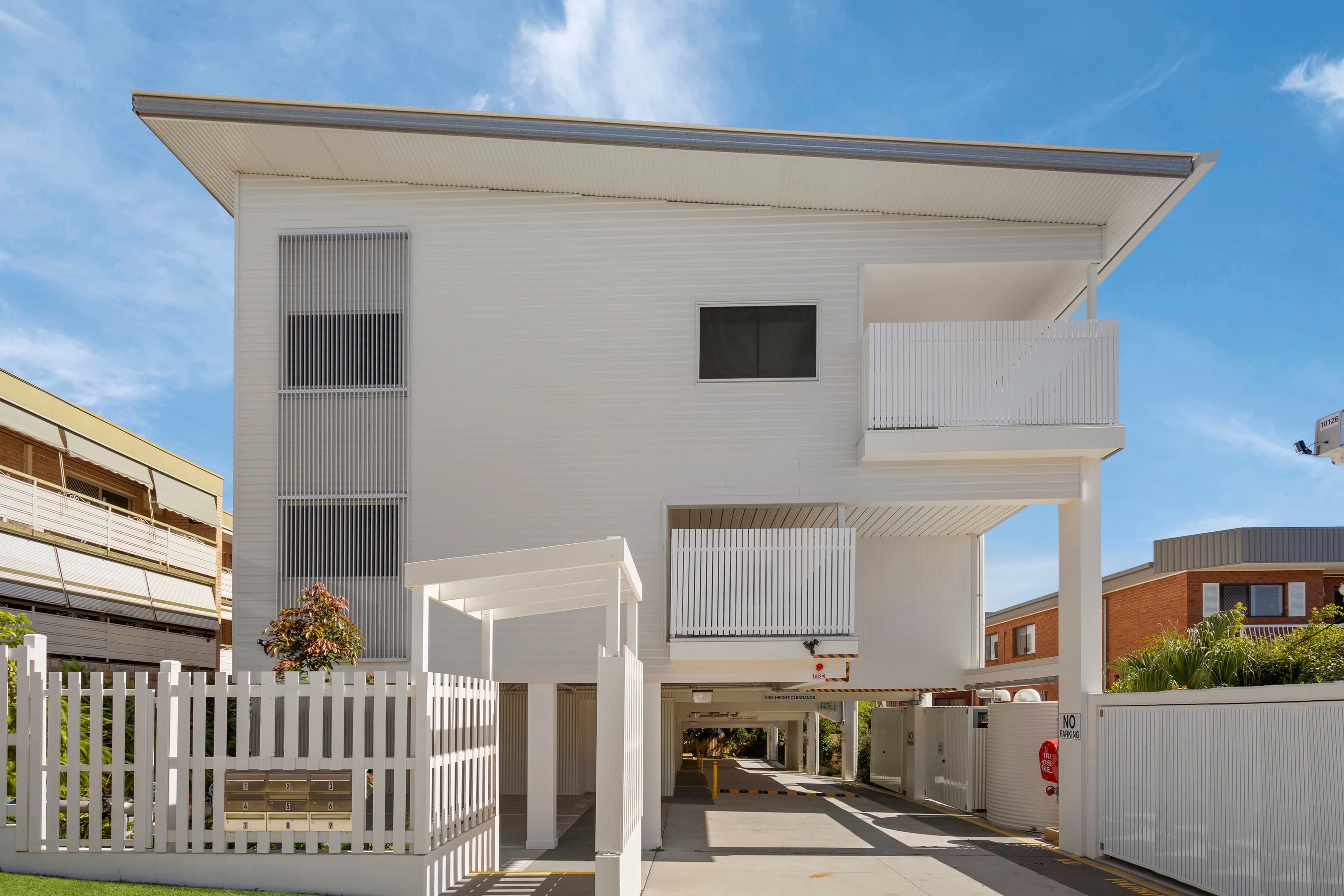 2/66 Kirkland Avenue, Coorparoo — photo 1 of 5