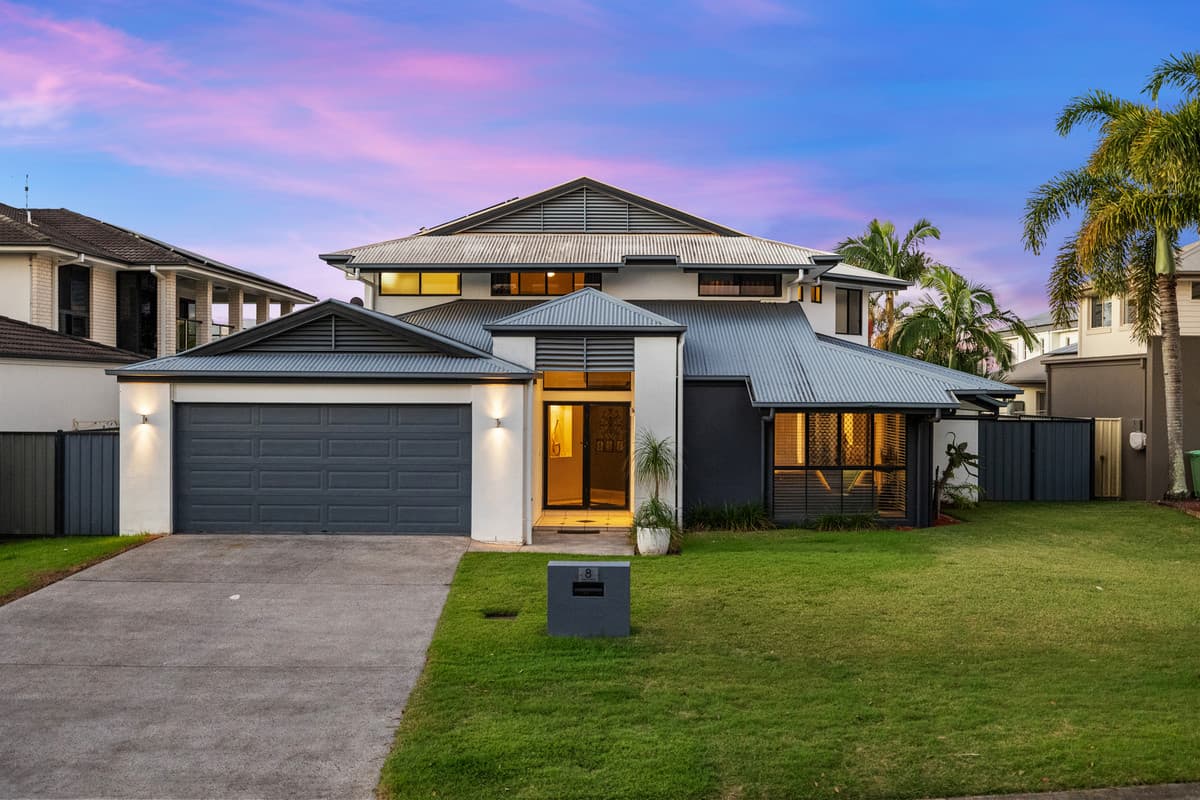 8 Ziggys Drive, Thornlands — photo 1 of 5