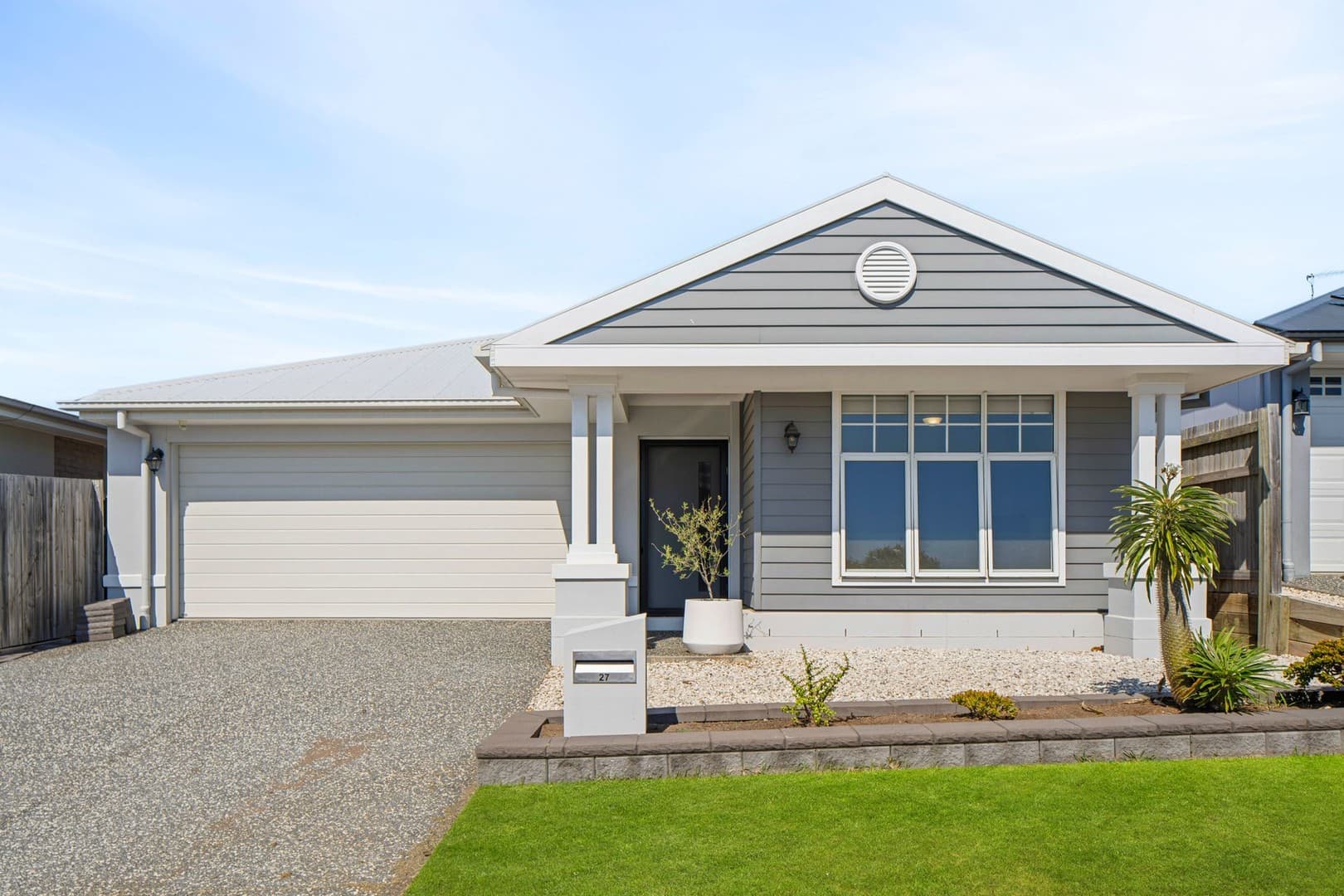27 Lathro Way, Thornlands — photo 1 of 5