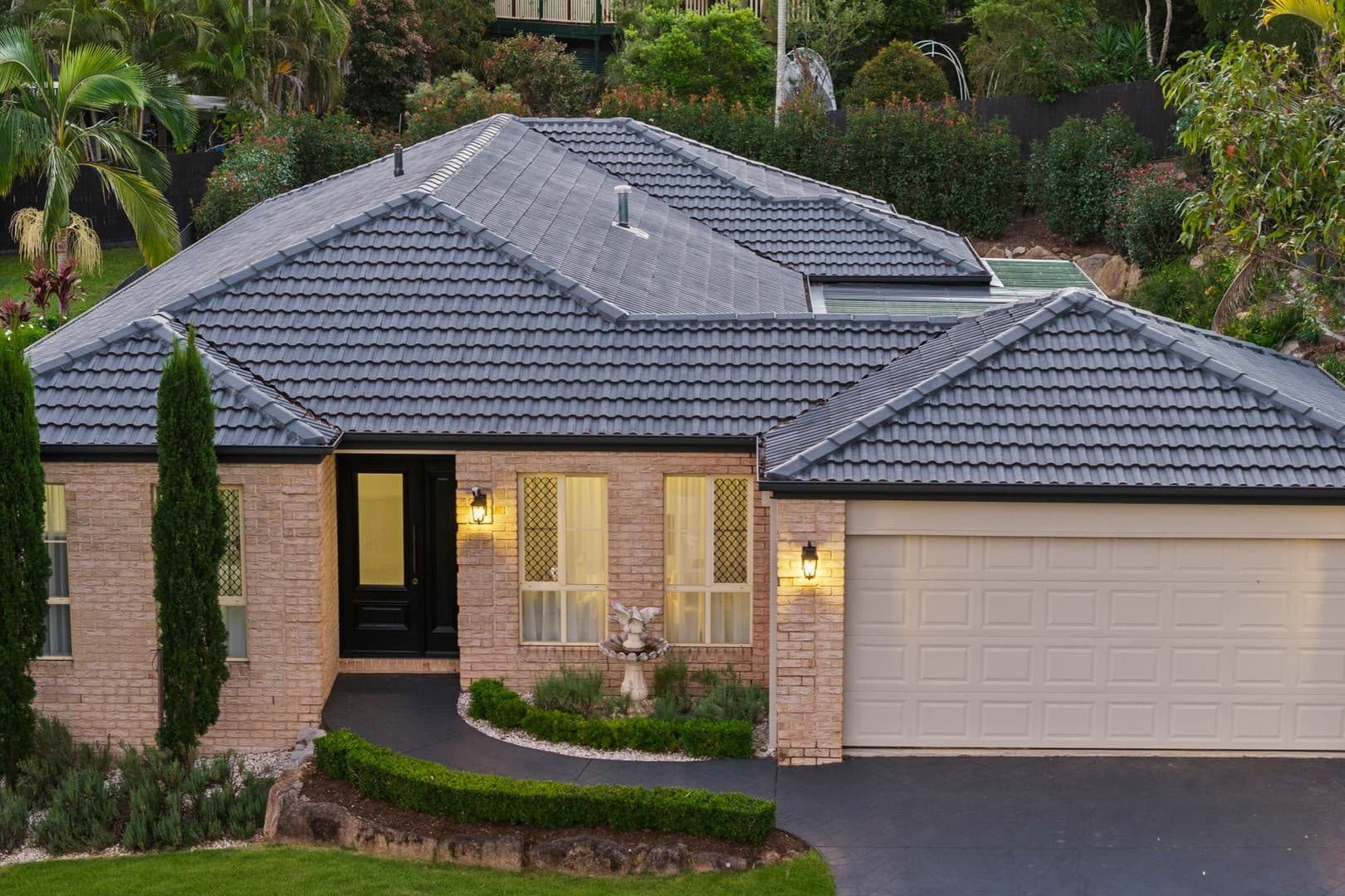 37 Hibiscus Drive, Mount Cotton — photo 1 of 5