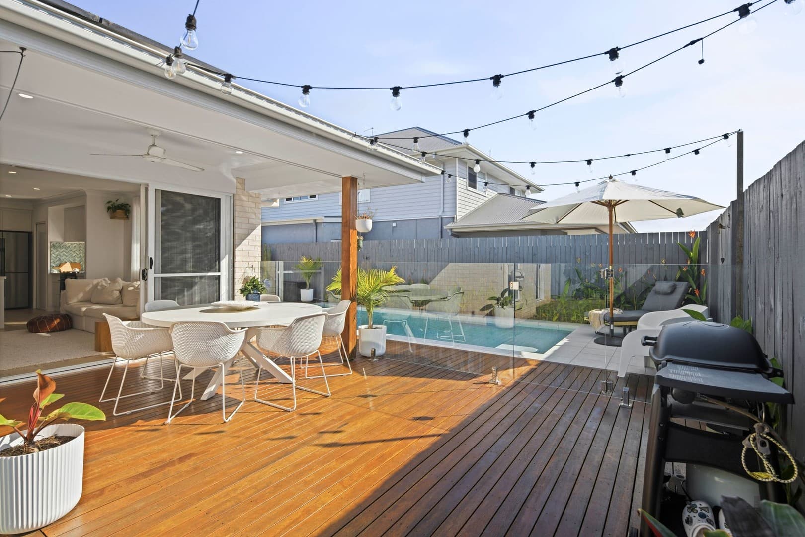 30 Newburgh Street, Thornlands — photo 1 of 5