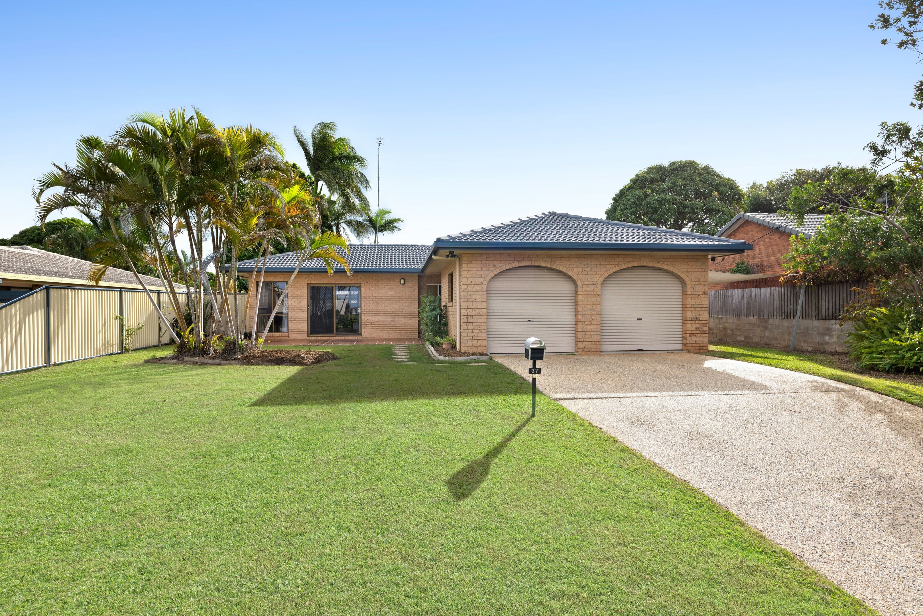 37 Emperor Avenue, Maroochydore — photo 1 of 5