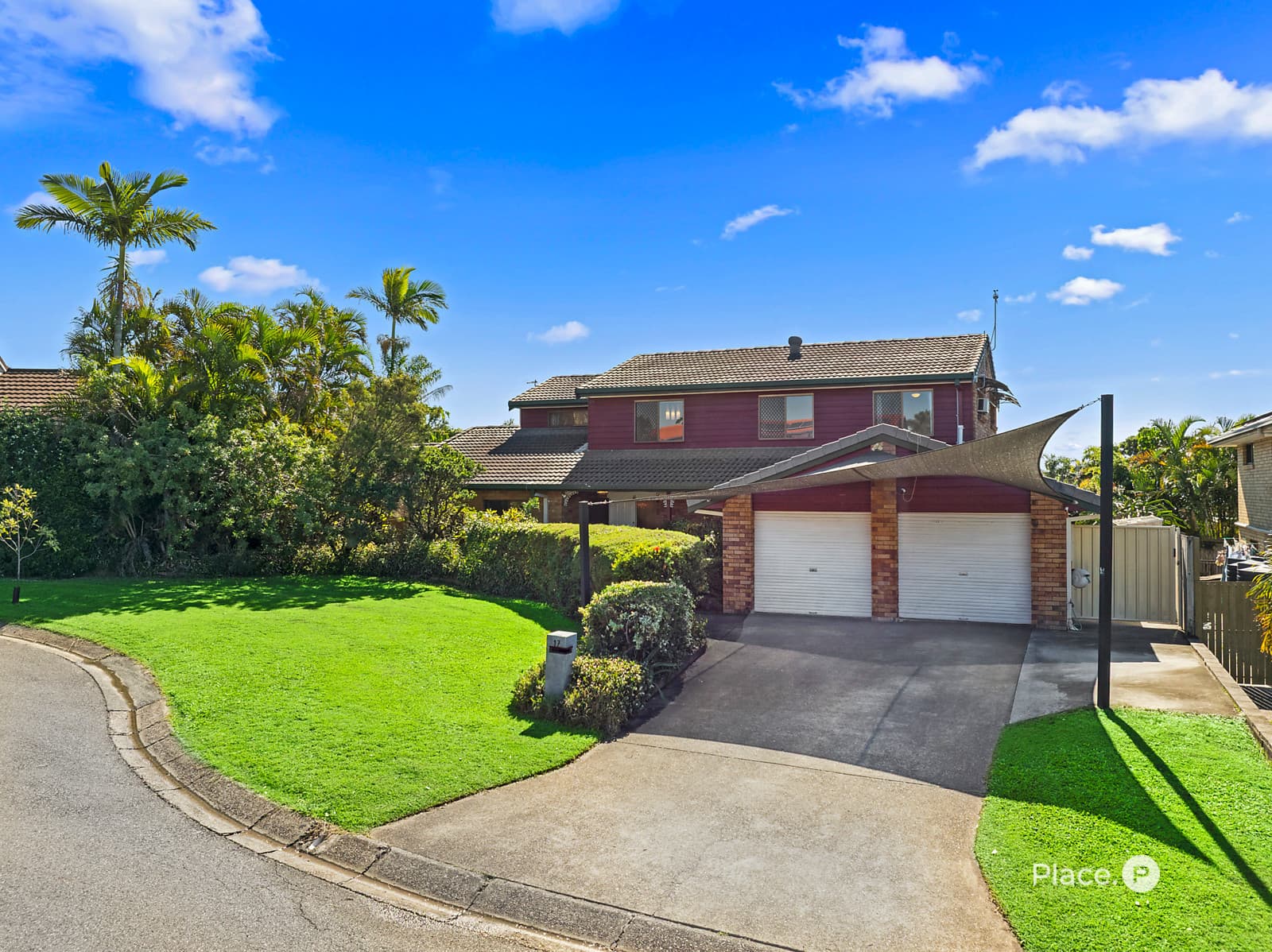 17 Mintwood Place, Sunnybank Hills — photo 1 of 5