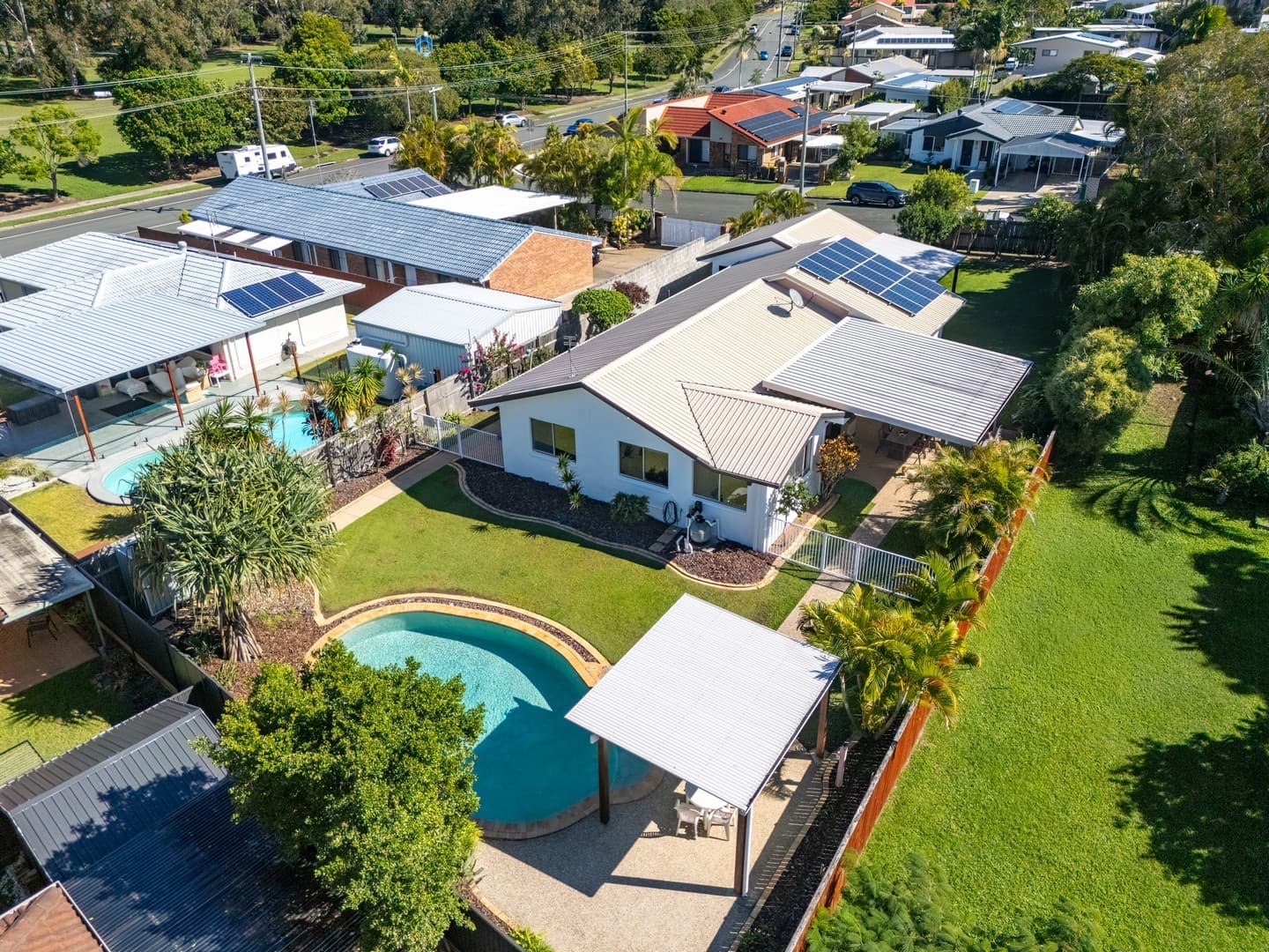10 Forest Court, Aroona — photo 1 of 5