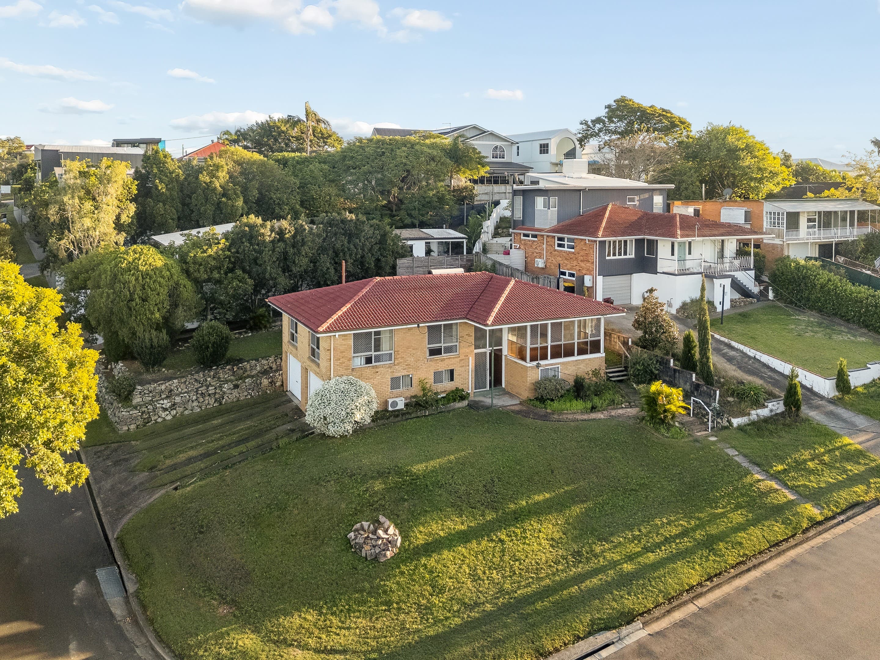 19 Grant Street, Balmoral — photo 1 of 5