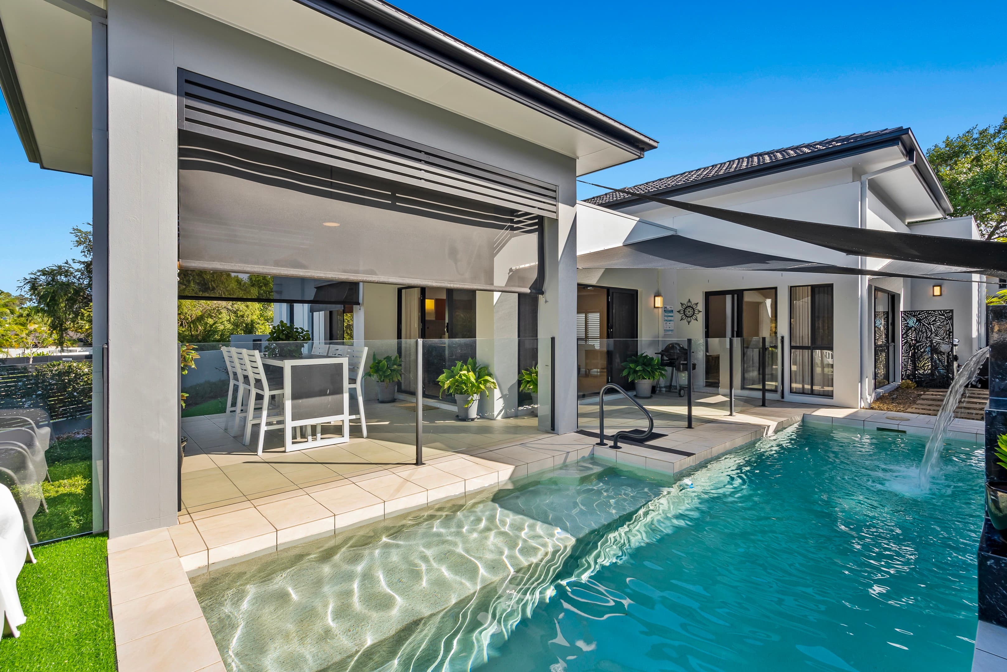 1 Sagitta Place, Robina — photo 1 of 5
