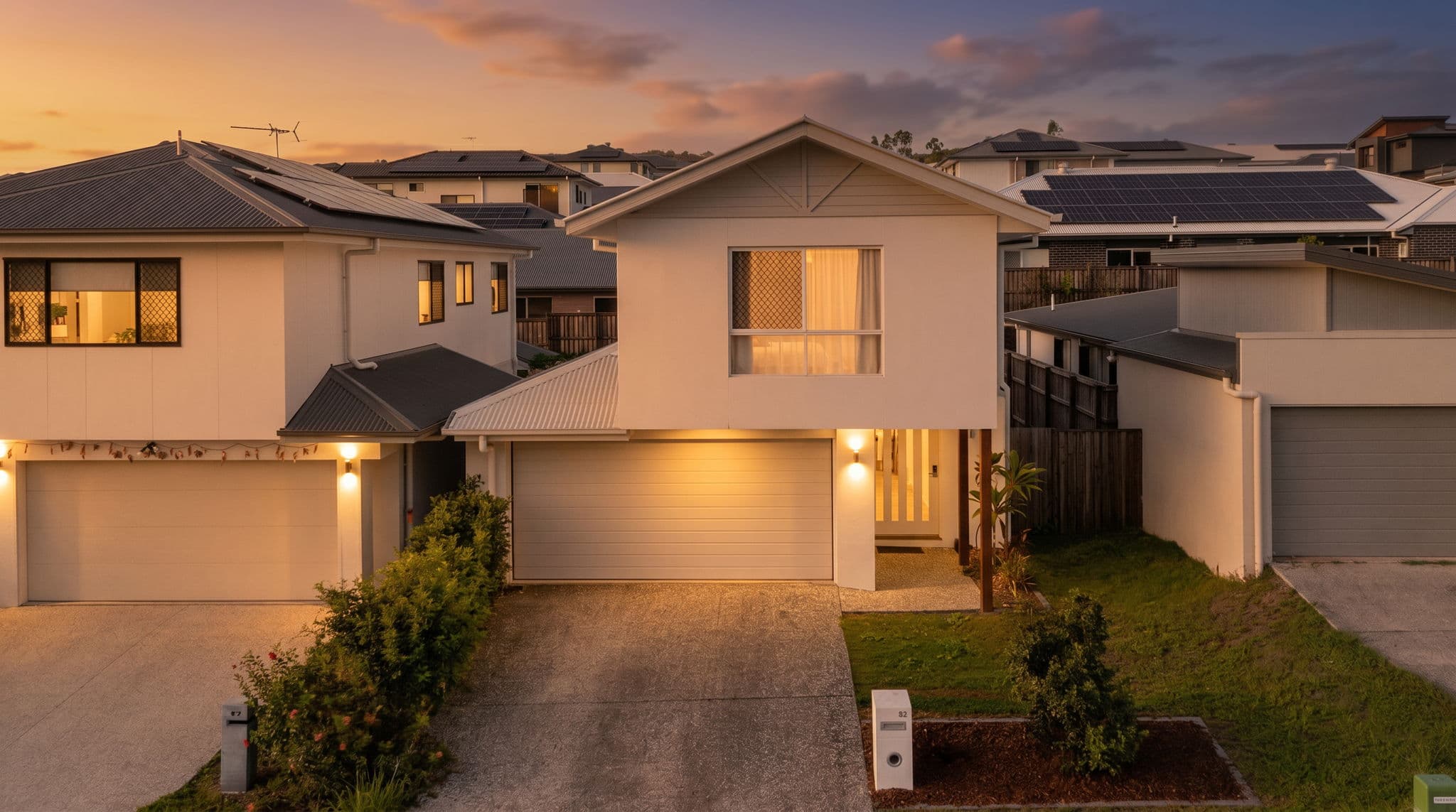65 Lapwing Crescent, Bellbird Park — photo 1 of 5