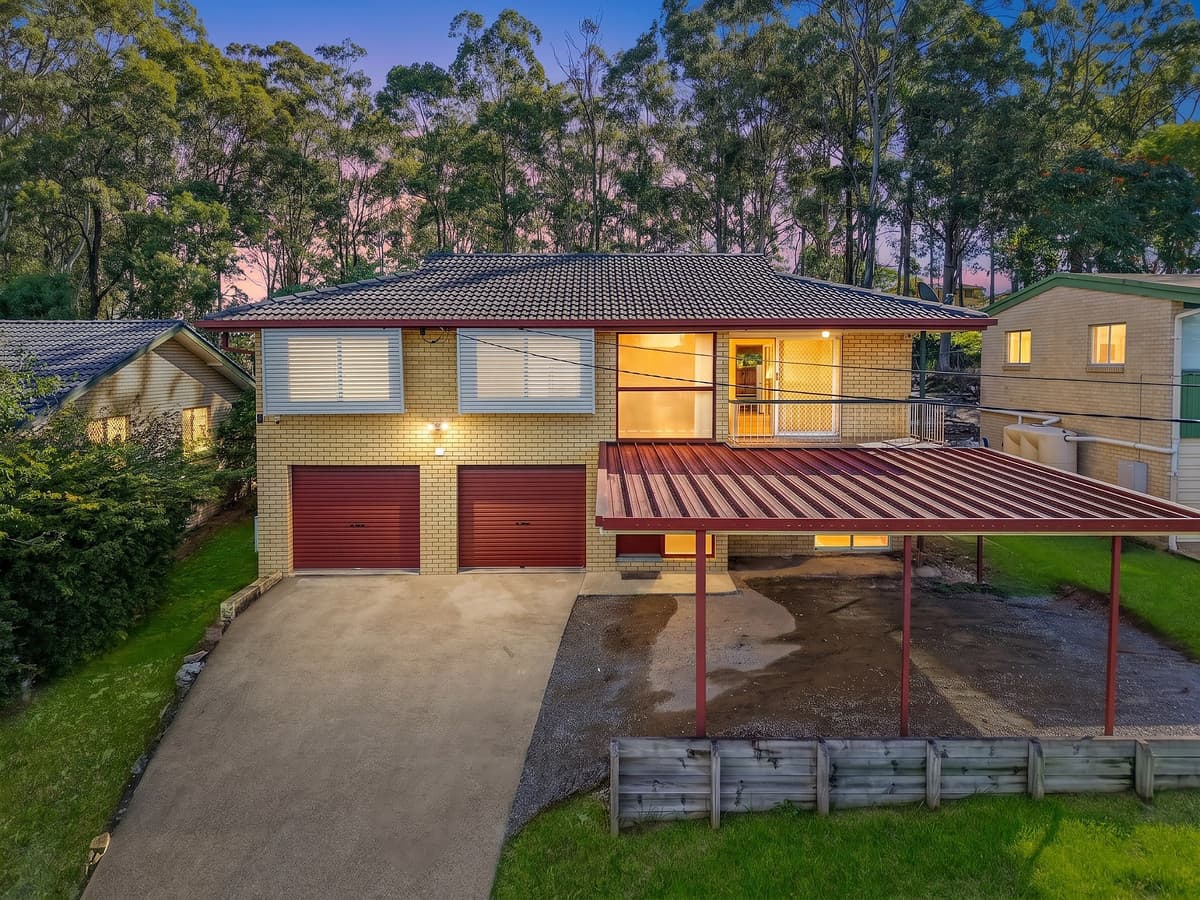 150 Trouts Road, Stafford Heights — photo 1 of 5