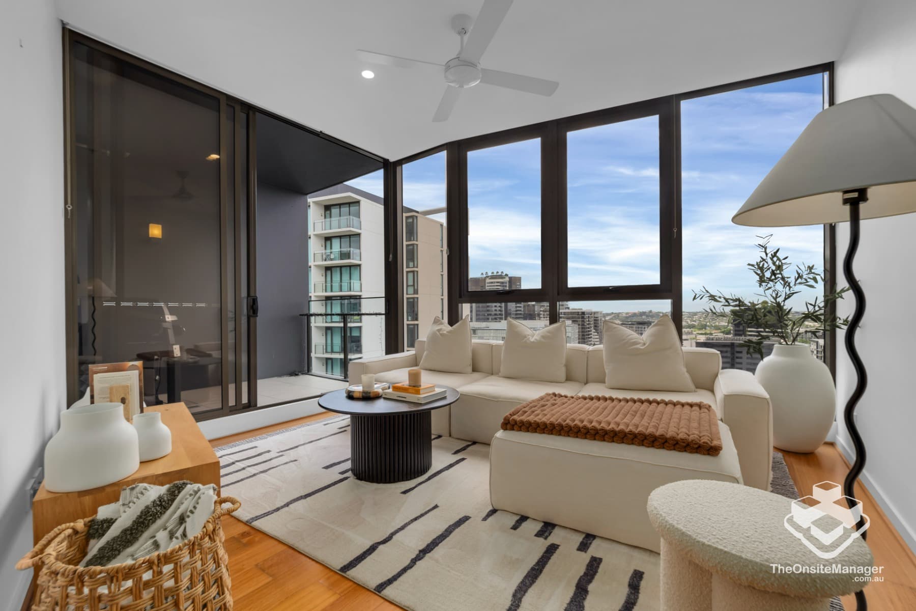 41604/1033 Ann Street, Newstead — photo 1 of 5