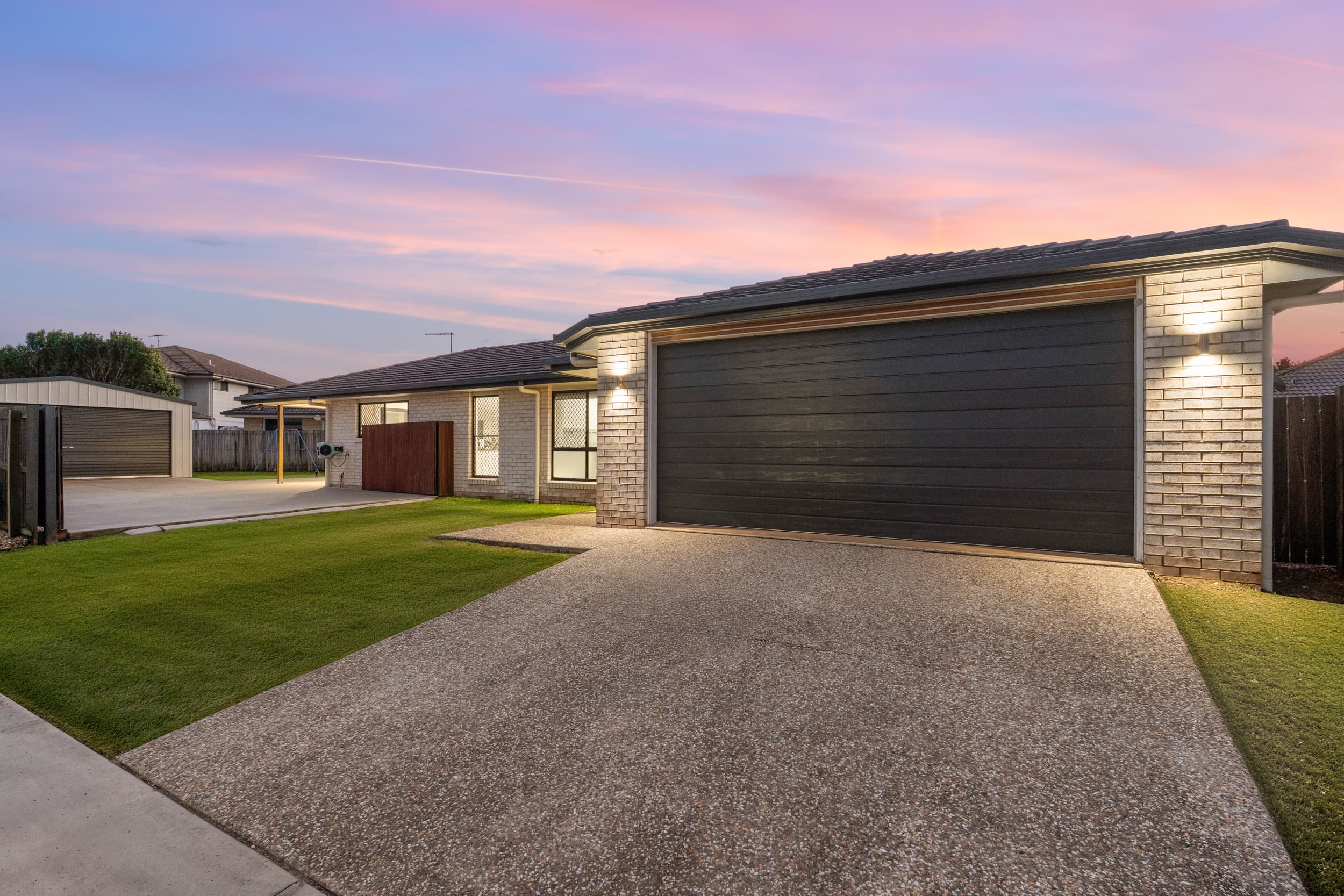 22 Riparian Court, Caboolture — photo 1 of 5