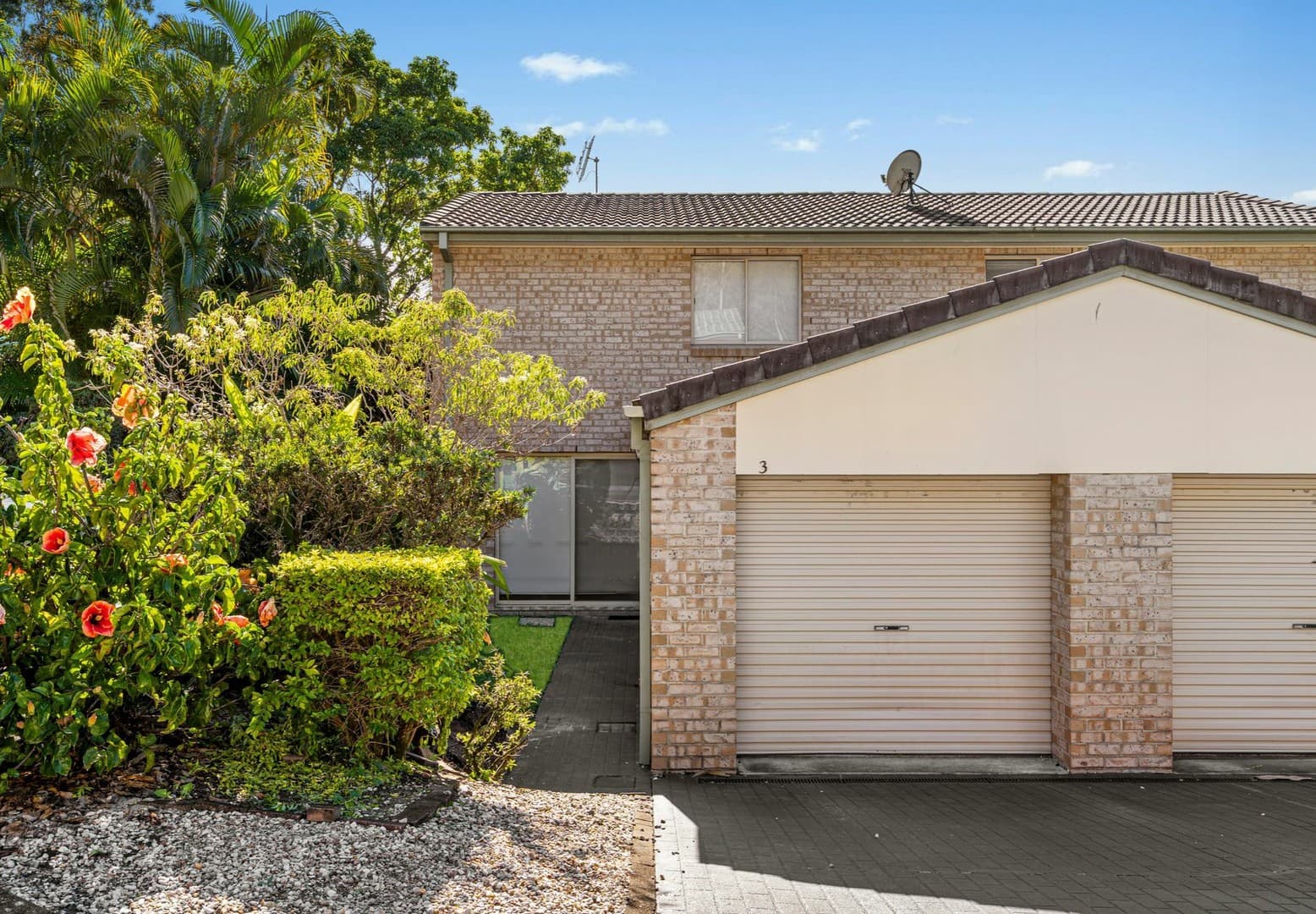 3/30 Gemvale Road, Reedy Creek — photo 1 of 5